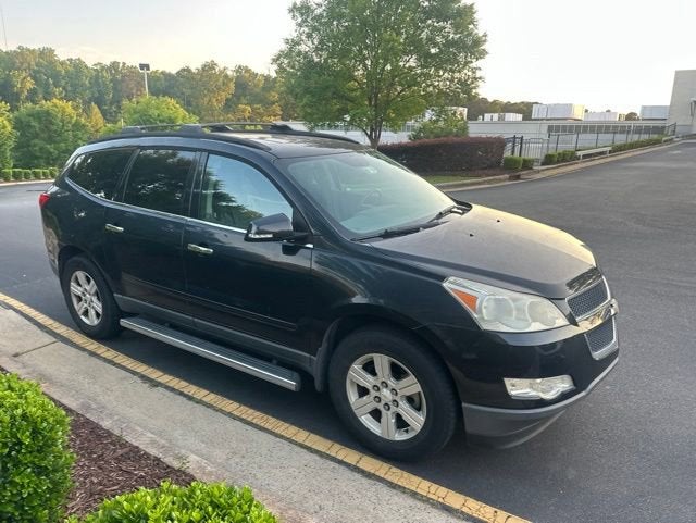 2011 Chevrolet Traverse LT with 2LT