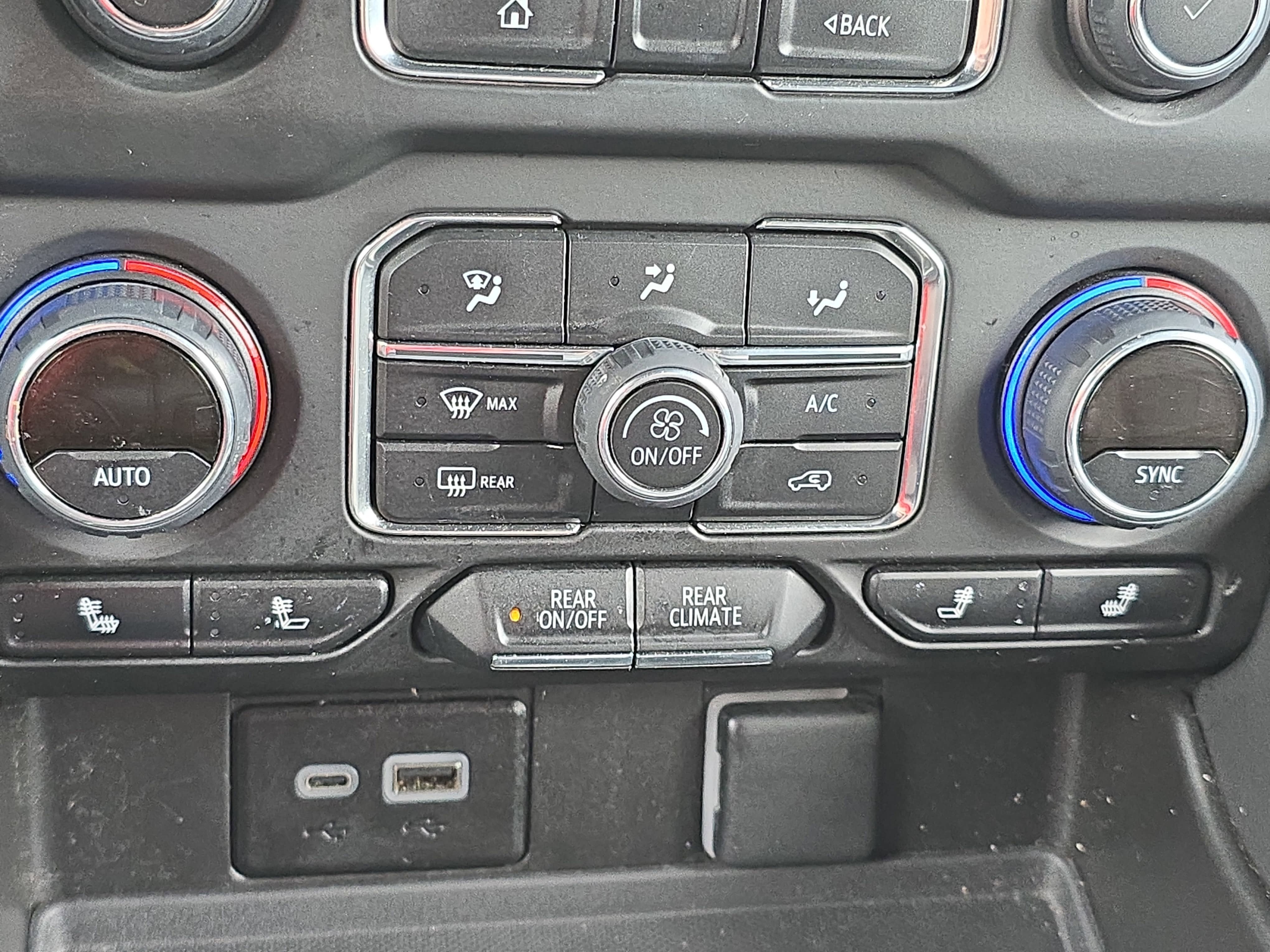 2023 Chevrolet Tahoe RST