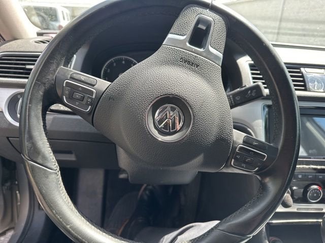 2013 Volkswagen Passat 2.5 SE