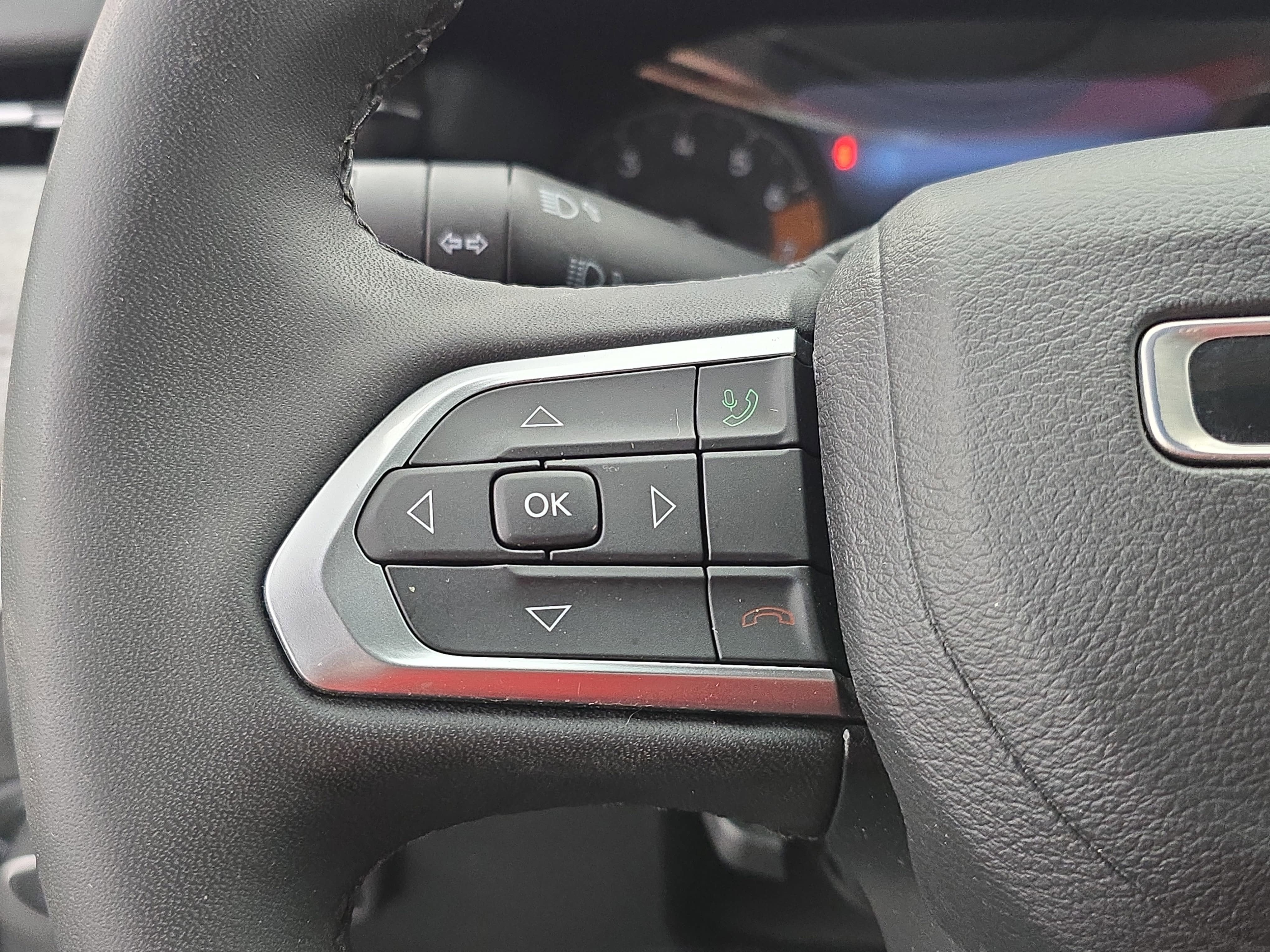 2023 Jeep Compass Latitude Lux