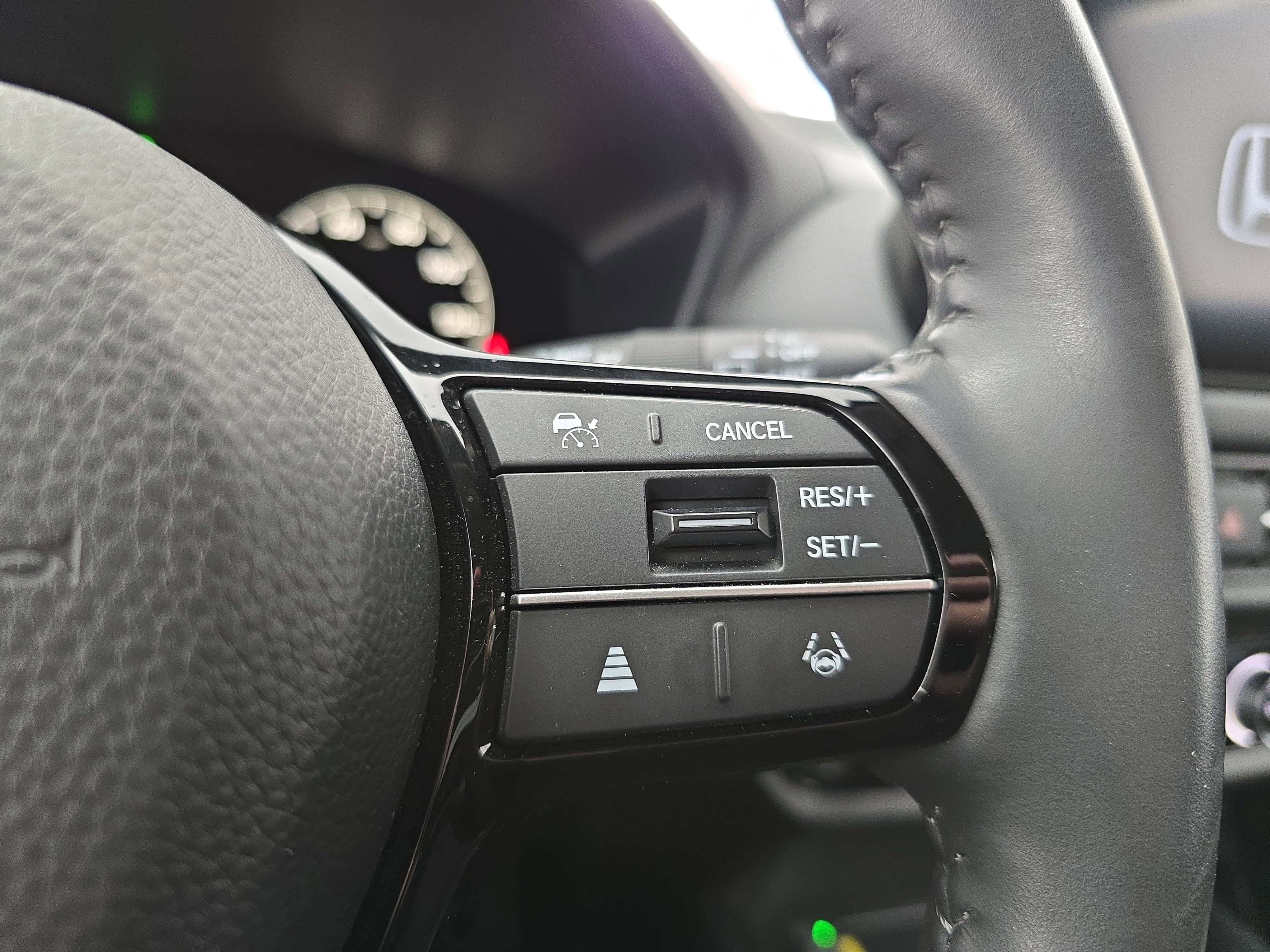 2024 Honda HR-V EX-L