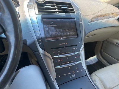 2014 Lincoln MKZ Hybrid