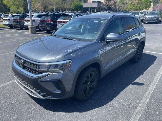 2022 Volkswagen Taos SE