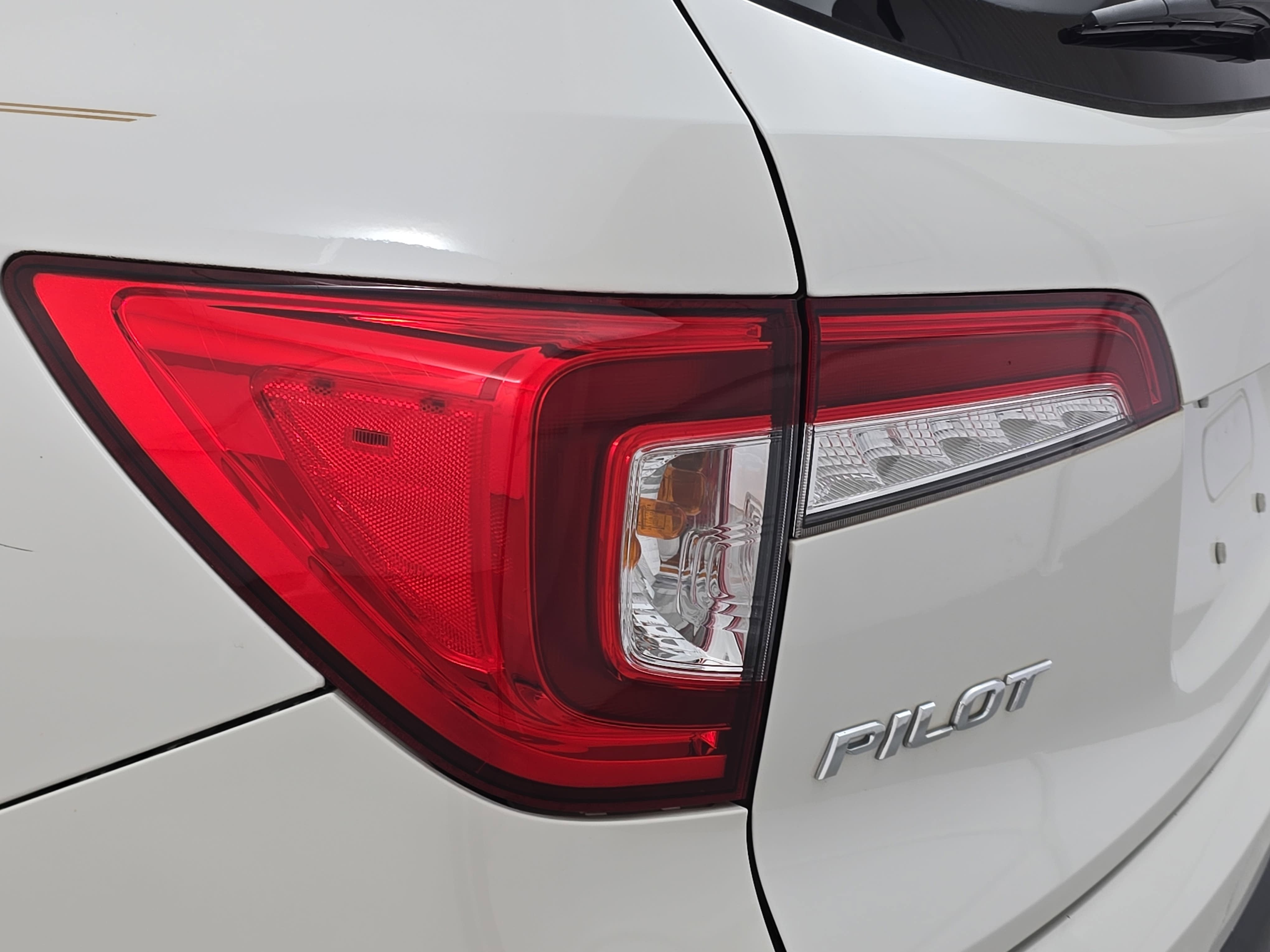 2019 Honda Pilot Elite
