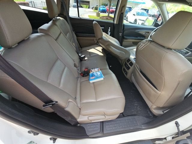 2019 Honda Pilot EX-L with Navi & RES