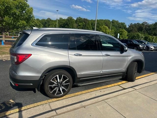 2019 Honda Pilot Touring 8-Passenger