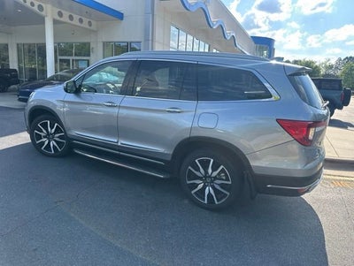 2019 Honda Pilot Touring 8-Passenger