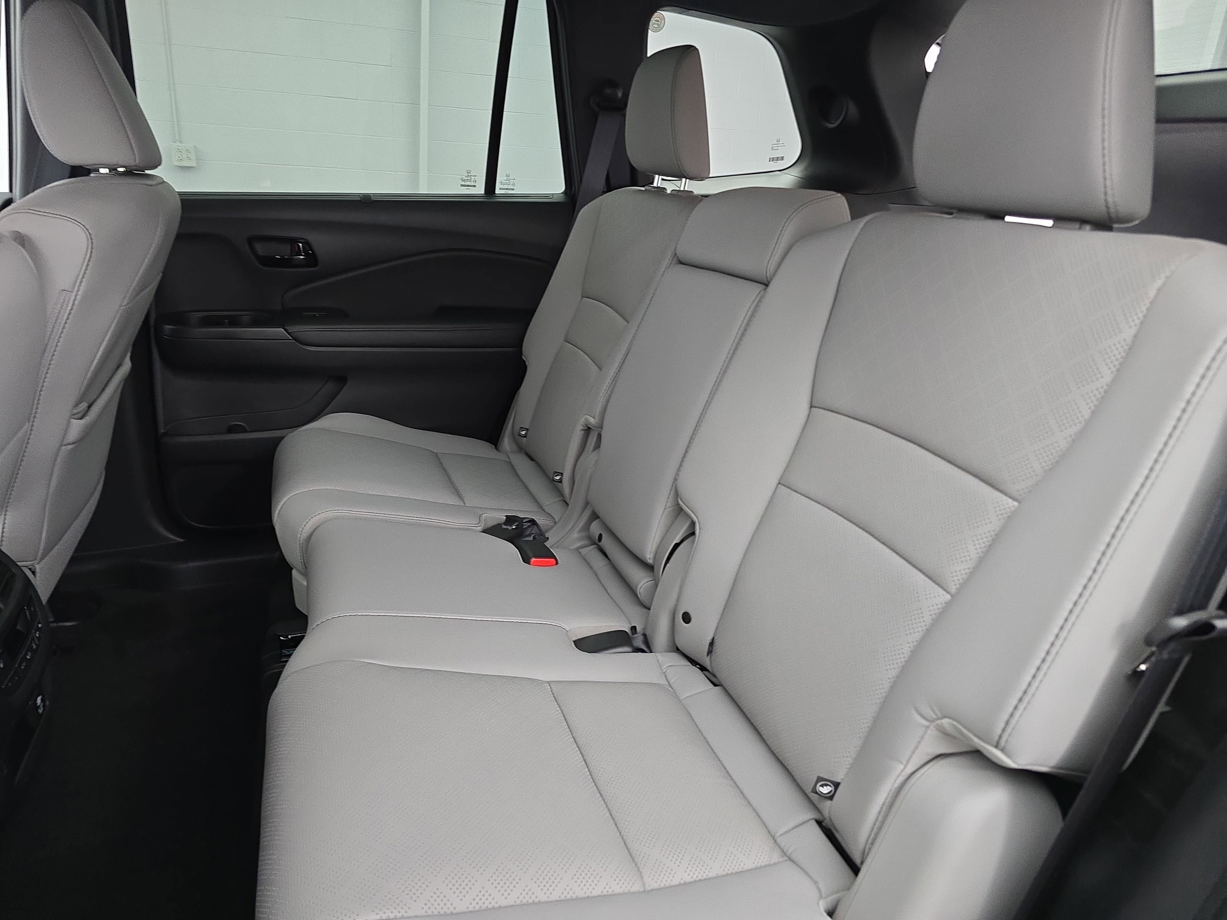 2023 Honda Passport Elite