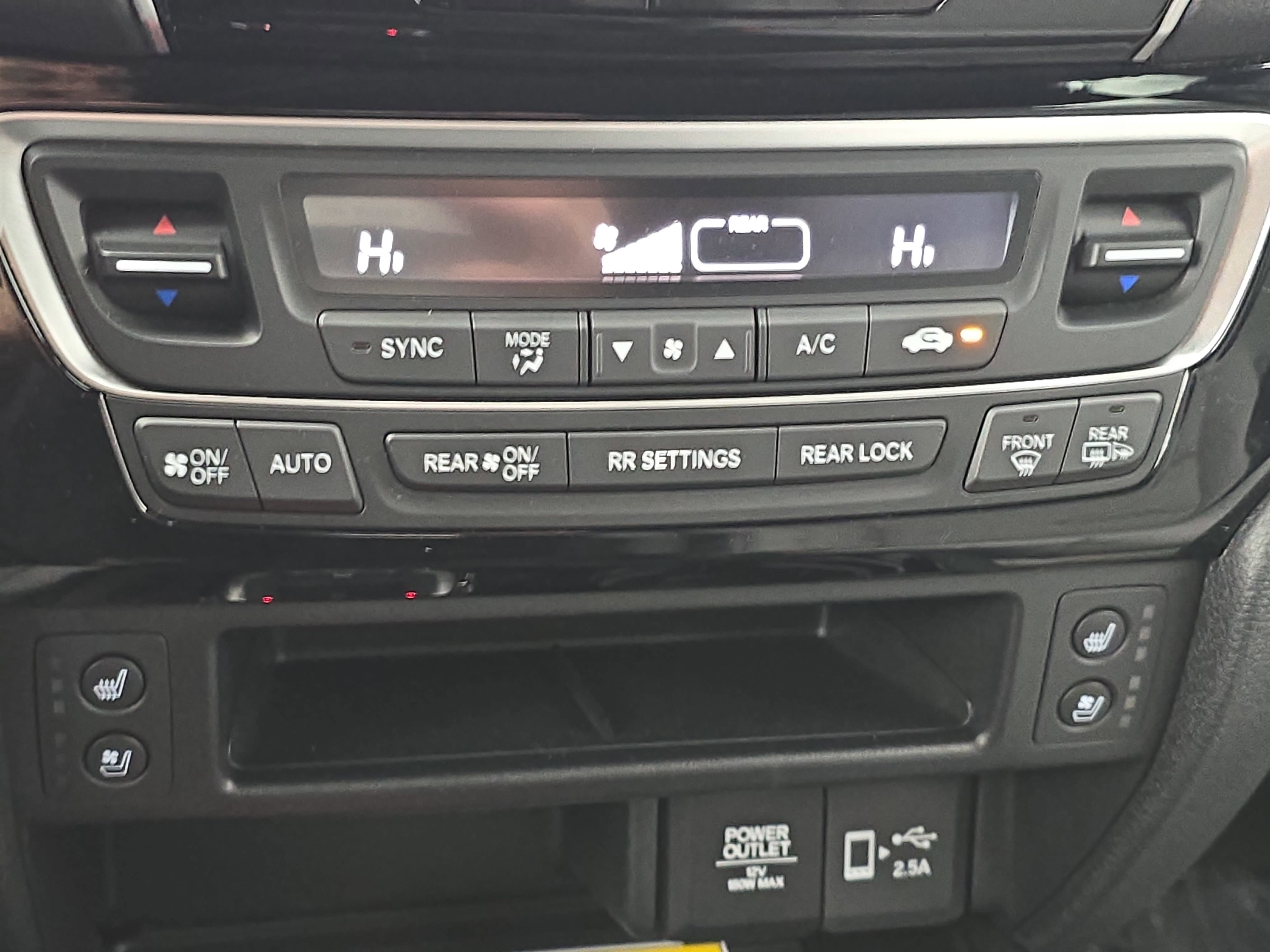 2023 Honda Passport Elite