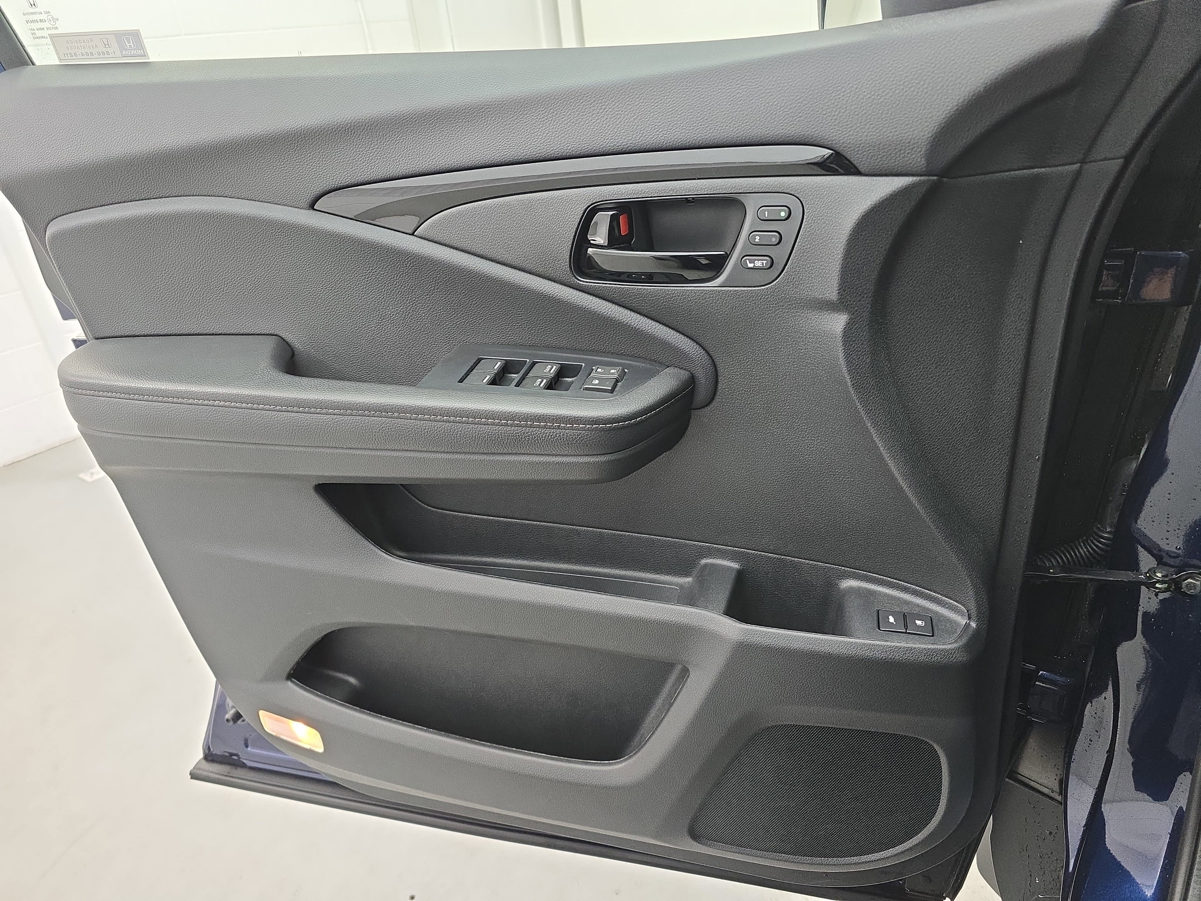 2023 Honda Passport Elite