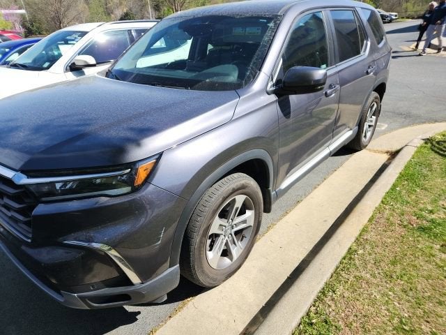 2023 Honda Pilot EX-L 8 Passenger