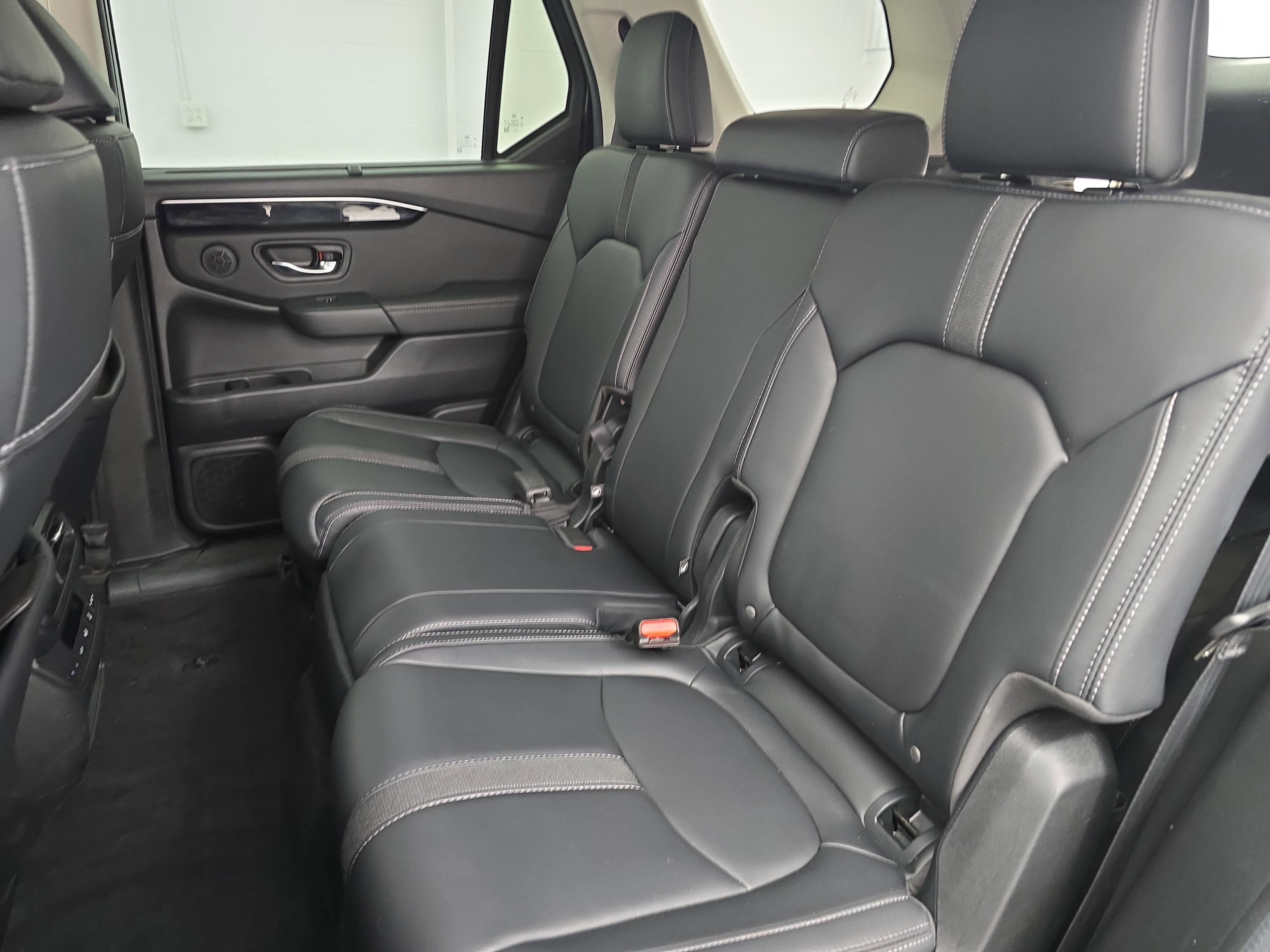 2024 Honda Pilot EX-L 8 Passenger