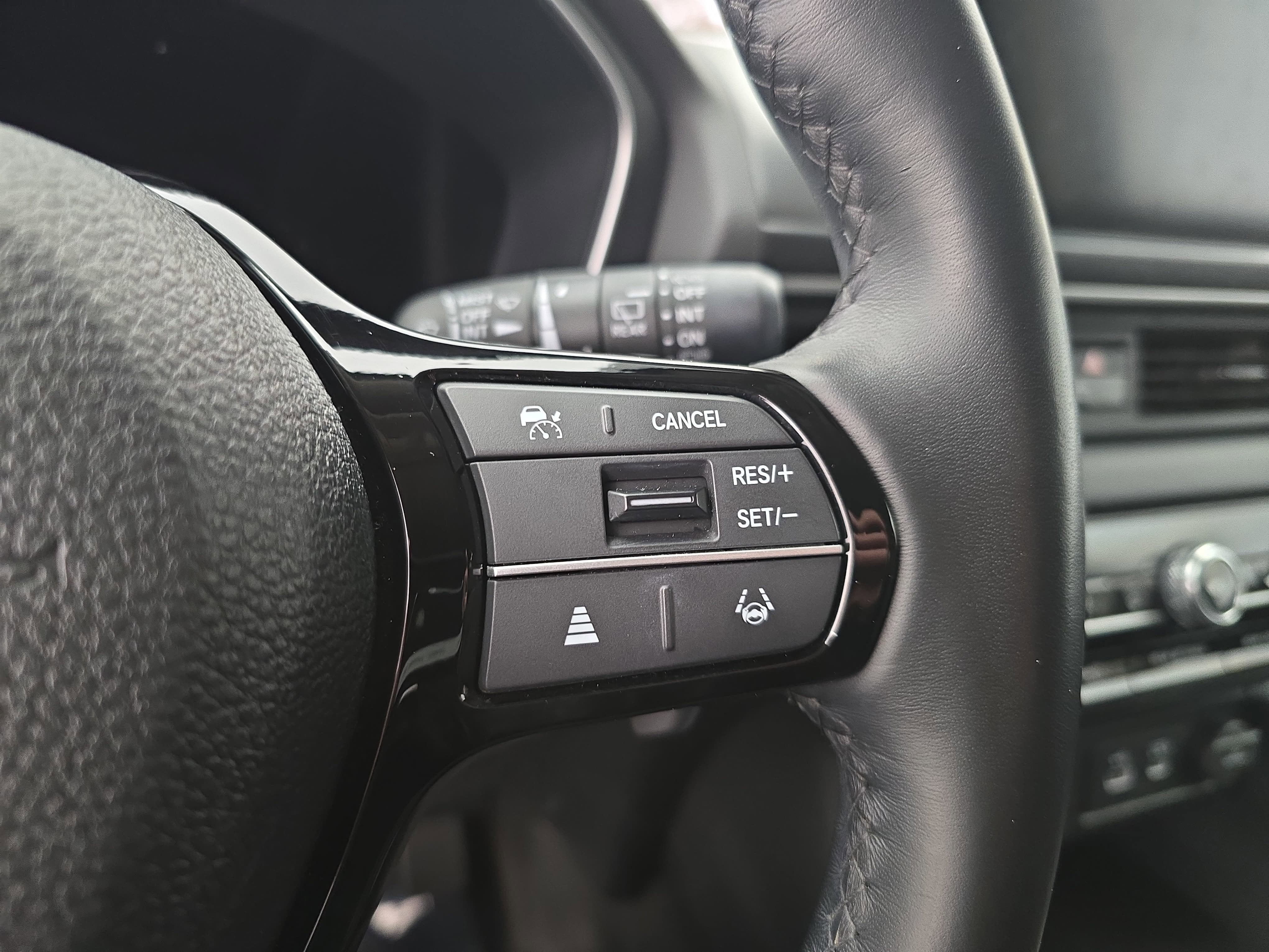 2024 Honda Pilot EX-L 8 Passenger