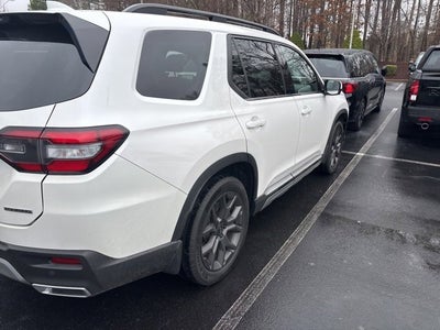 2024 Honda Pilot Touring