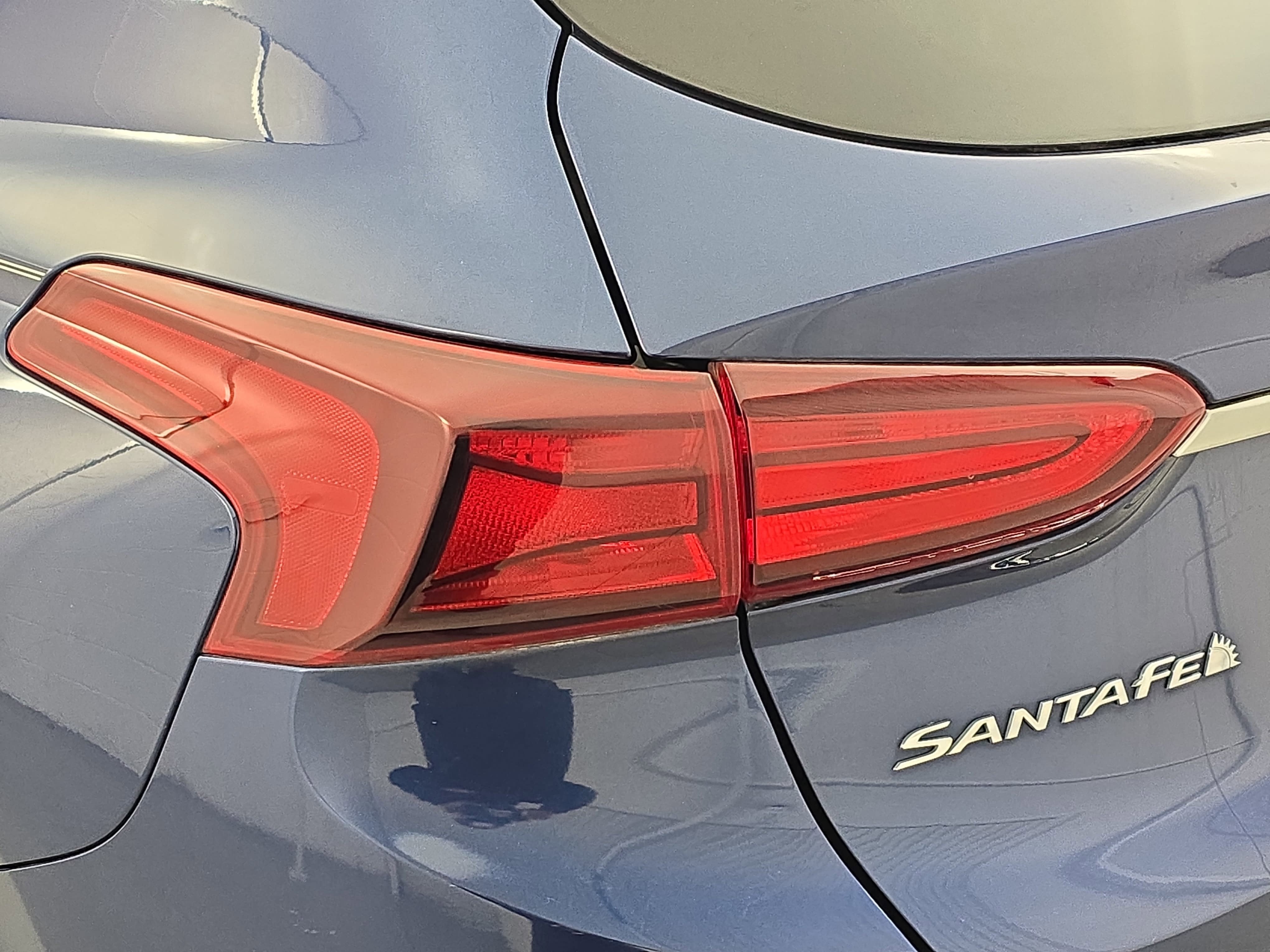 2020 Hyundai Santa Fe SE