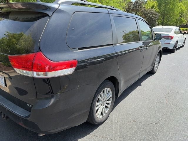 2014 Toyota Sienna XLE