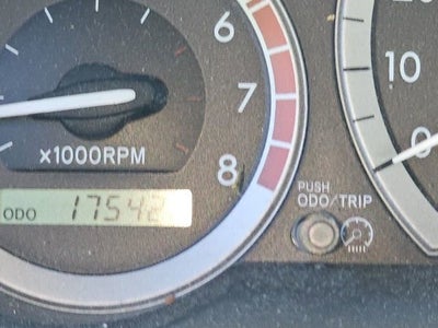 2006 Toyota Sienna Base