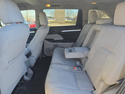 2019 Toyota Highlander LE