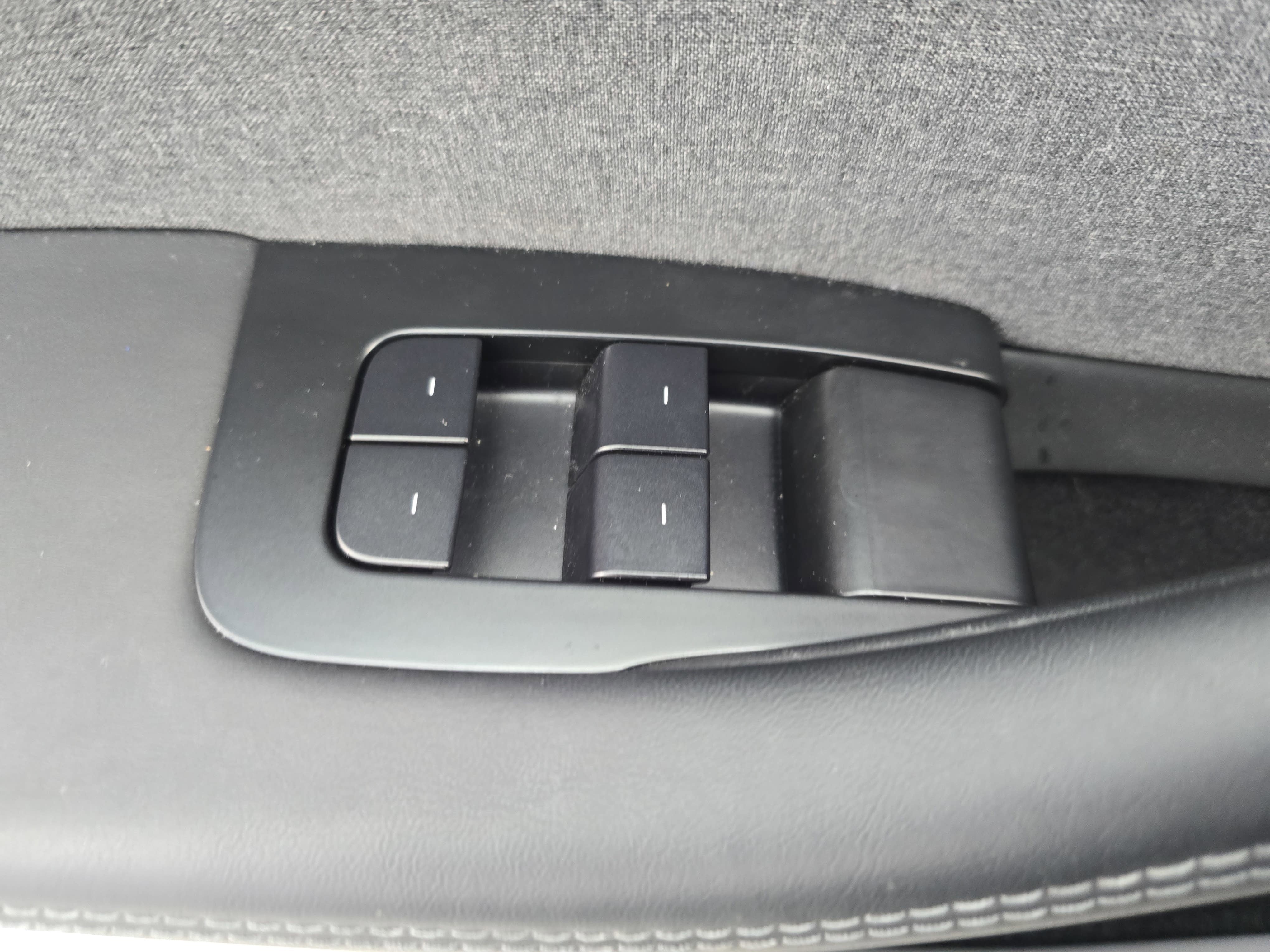 2024 Tesla Model 3 Base