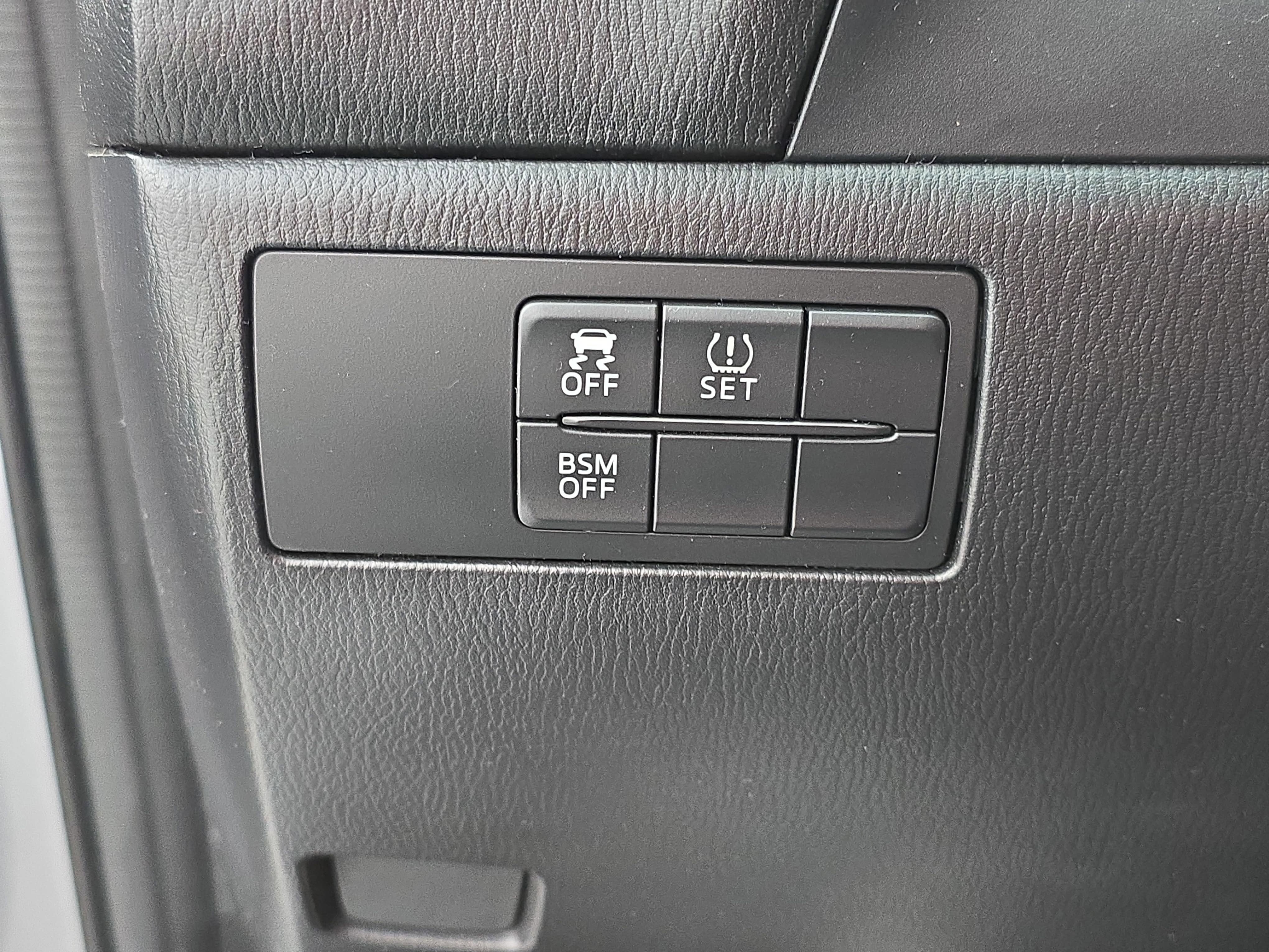 2014 Mazda Mazda3 i Touring