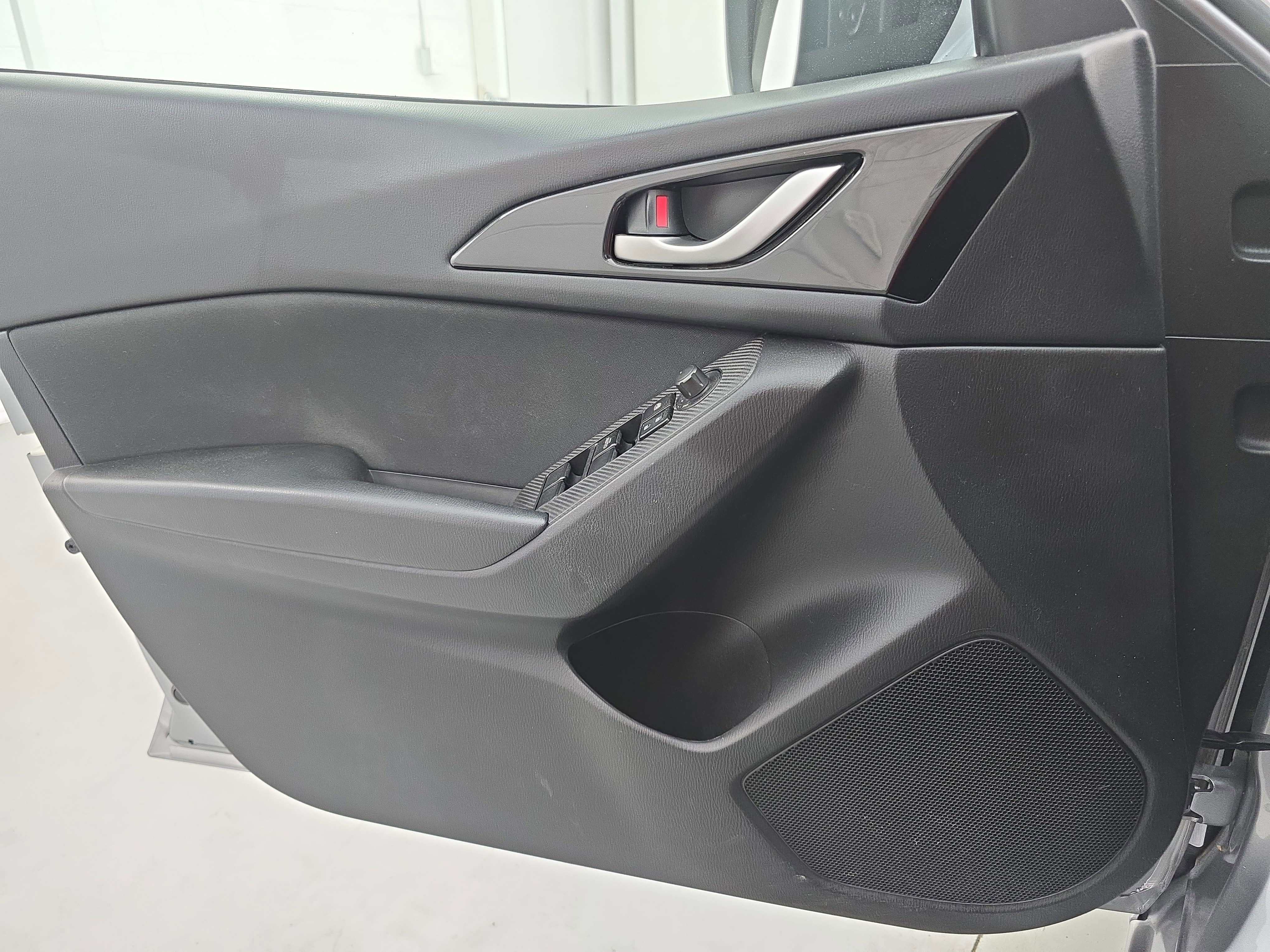 2014 Mazda Mazda3 i Touring