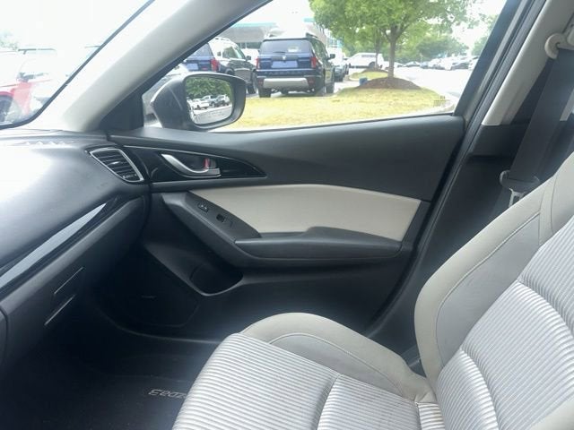 2014 Mazda Mazda3 i Touring