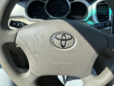 2005 Toyota Highlander Base