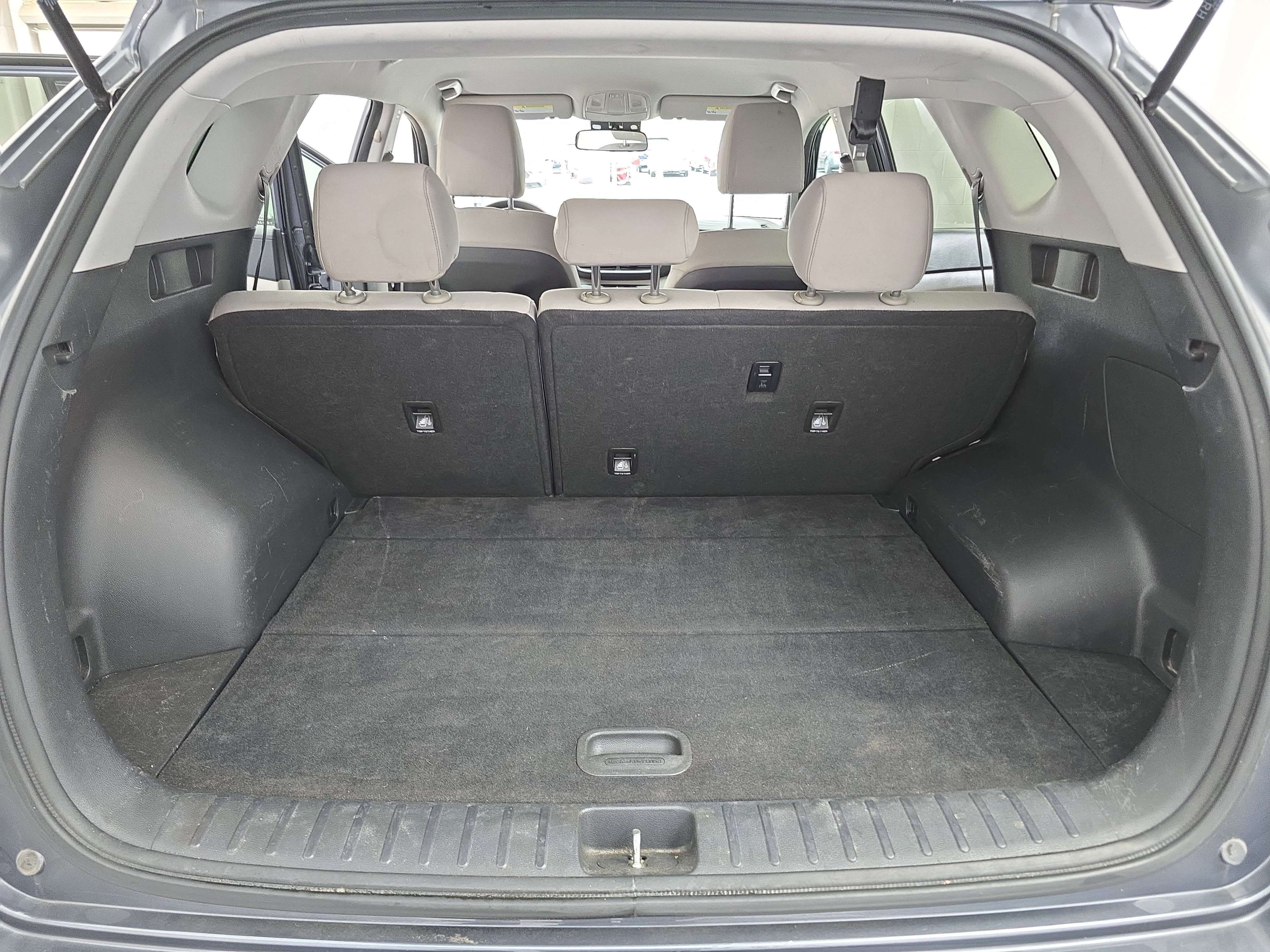 2021 Hyundai Tucson SE