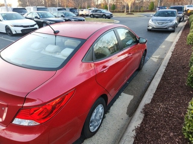 2013 Hyundai Accent GLS