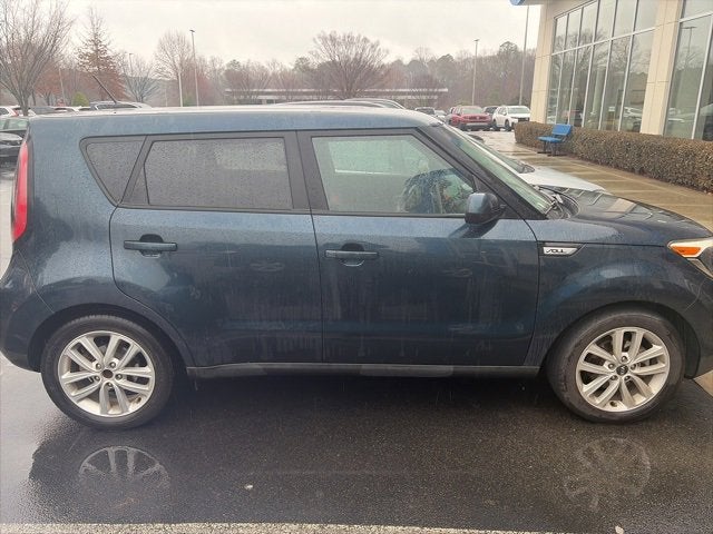 2017 Kia Soul +