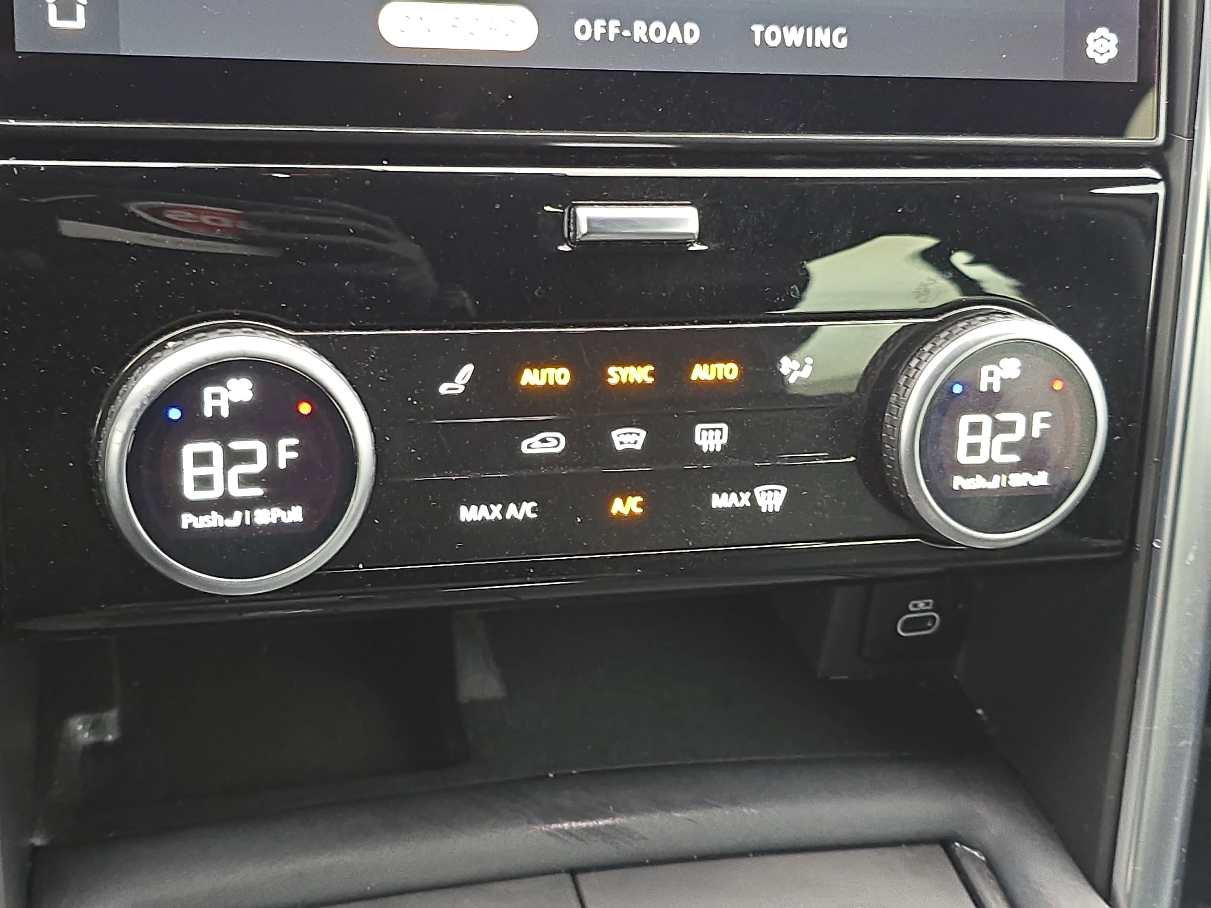 2022 Land Rover Discovery S R-Dynamic