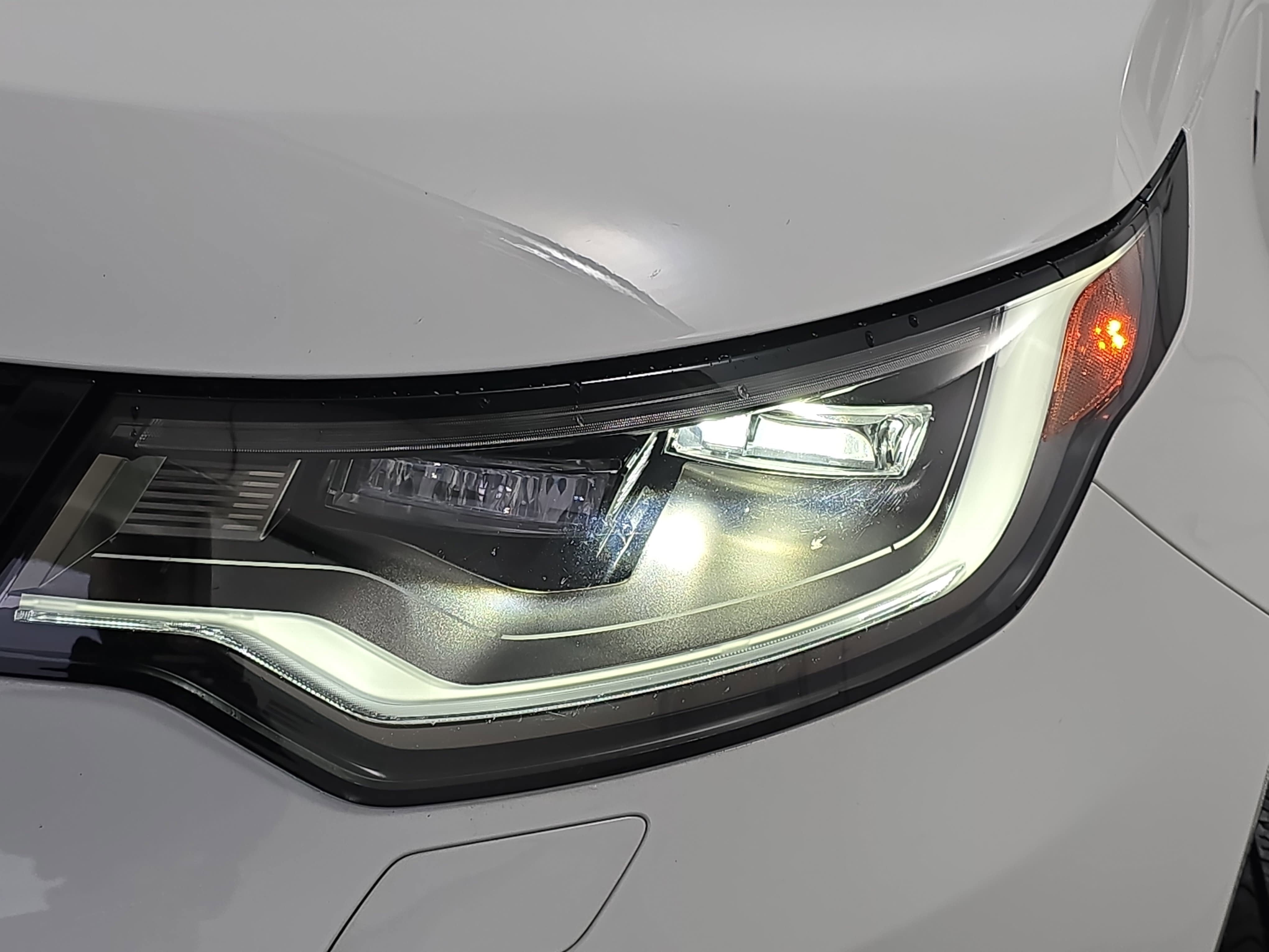 2022 Land Rover Discovery S R-Dynamic