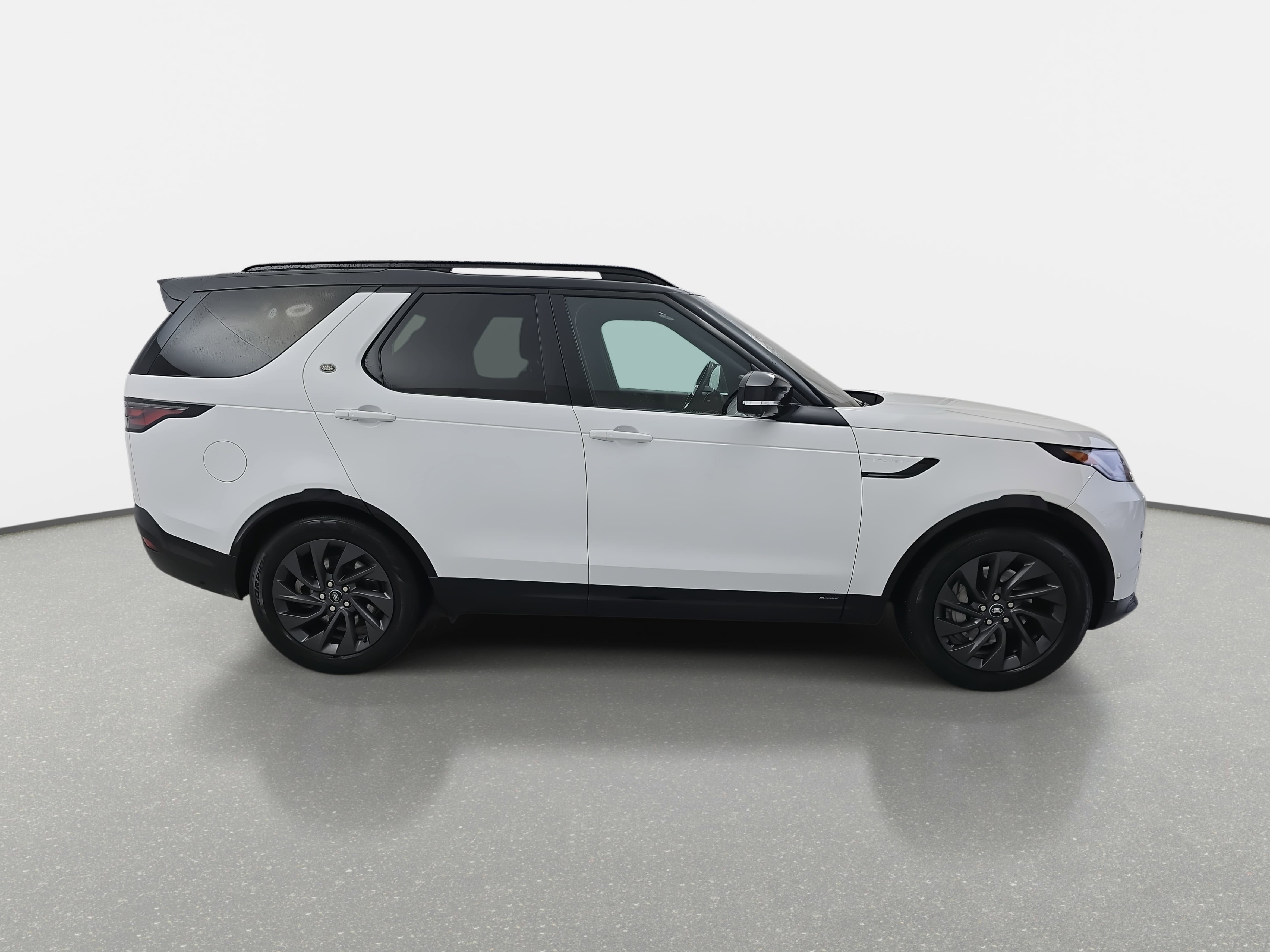 2022 Land Rover Discovery S R-Dynamic