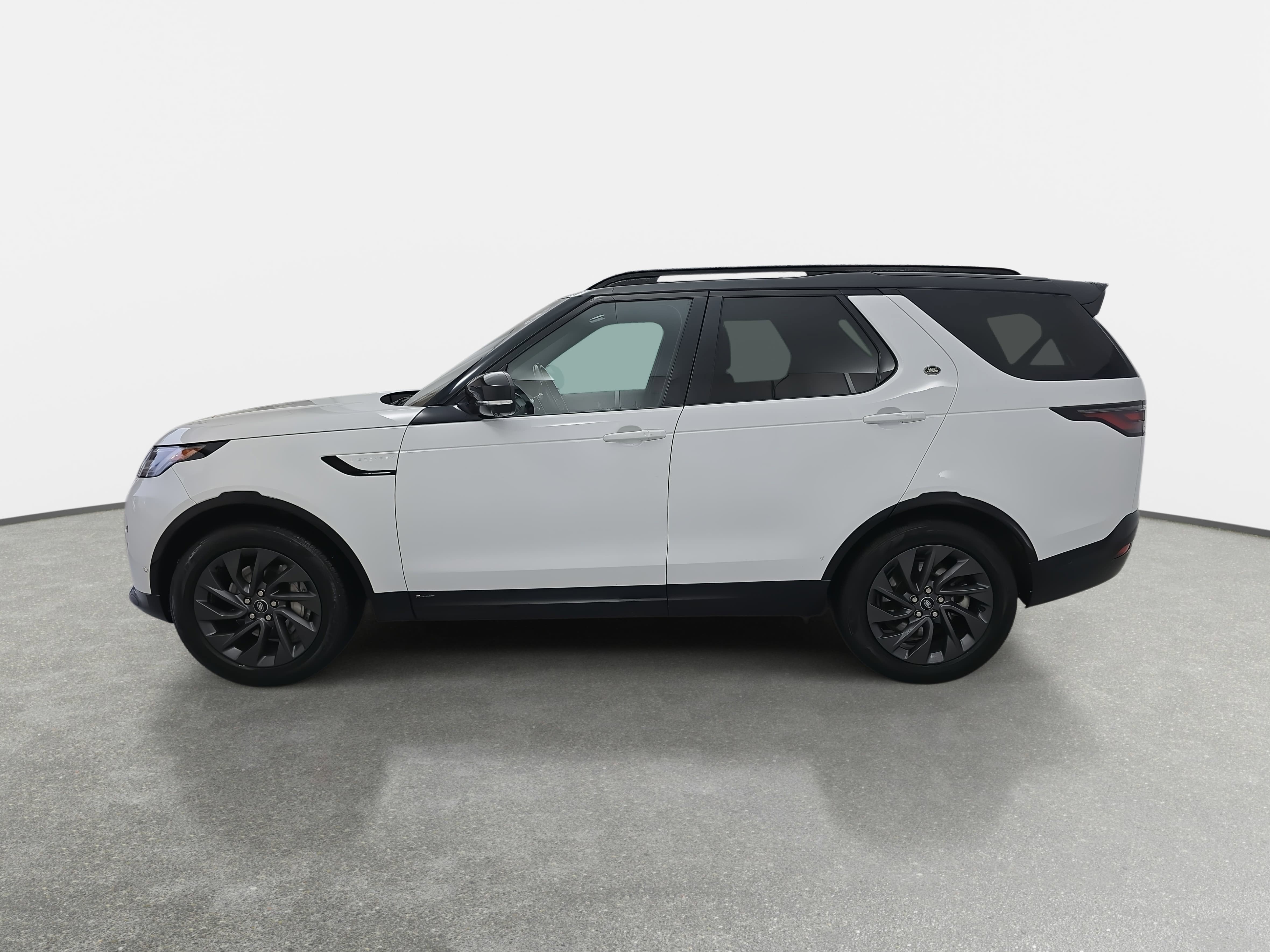 2022 Land Rover Discovery S R-Dynamic