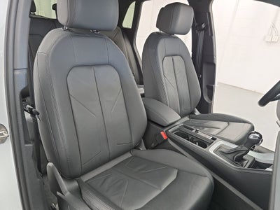 2021 Audi Q3 S line Premium