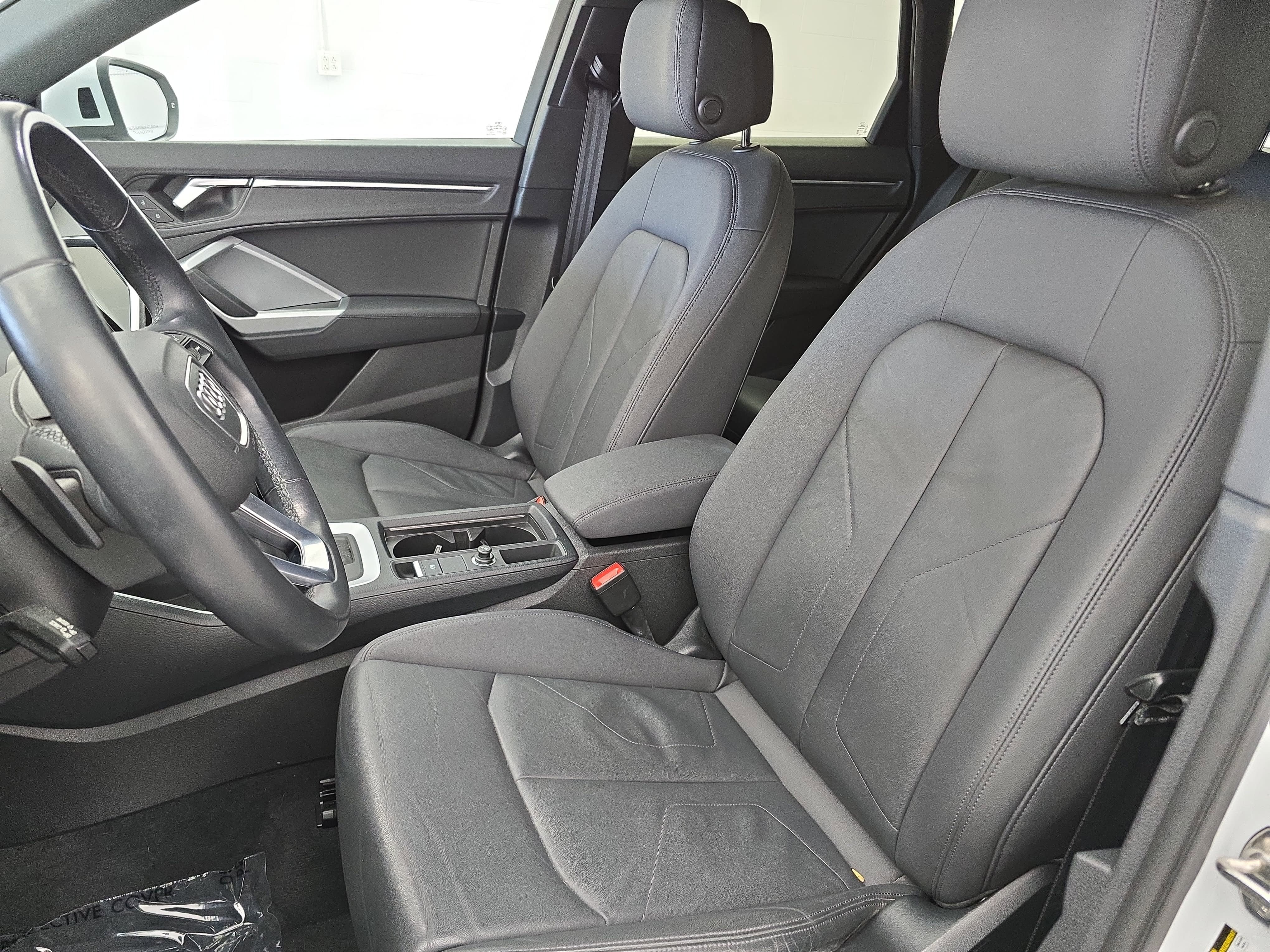 2021 Audi Q3 S line Premium