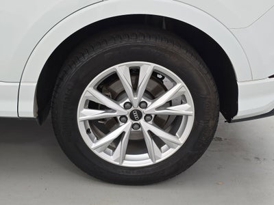 2021 Audi Q3 S line Premium