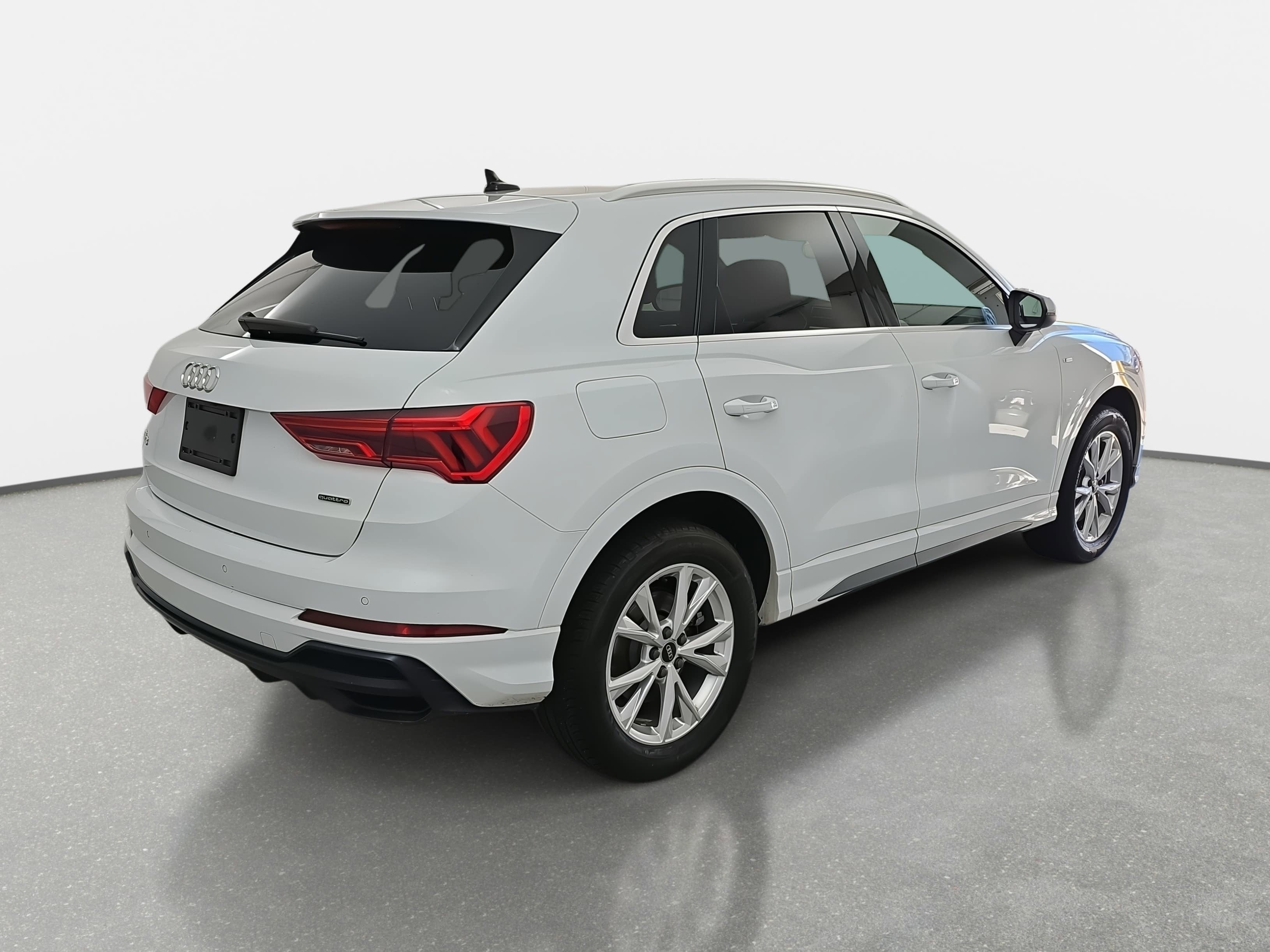 2021 Audi Q3 S line Premium