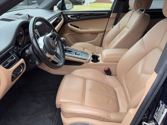 2021 Porsche Macan Base