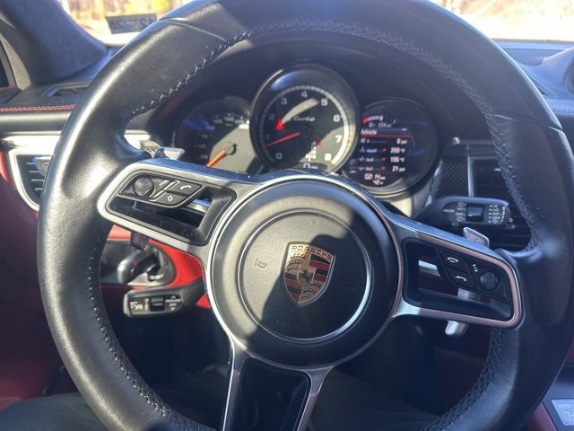 2017 Porsche Macan Turbo