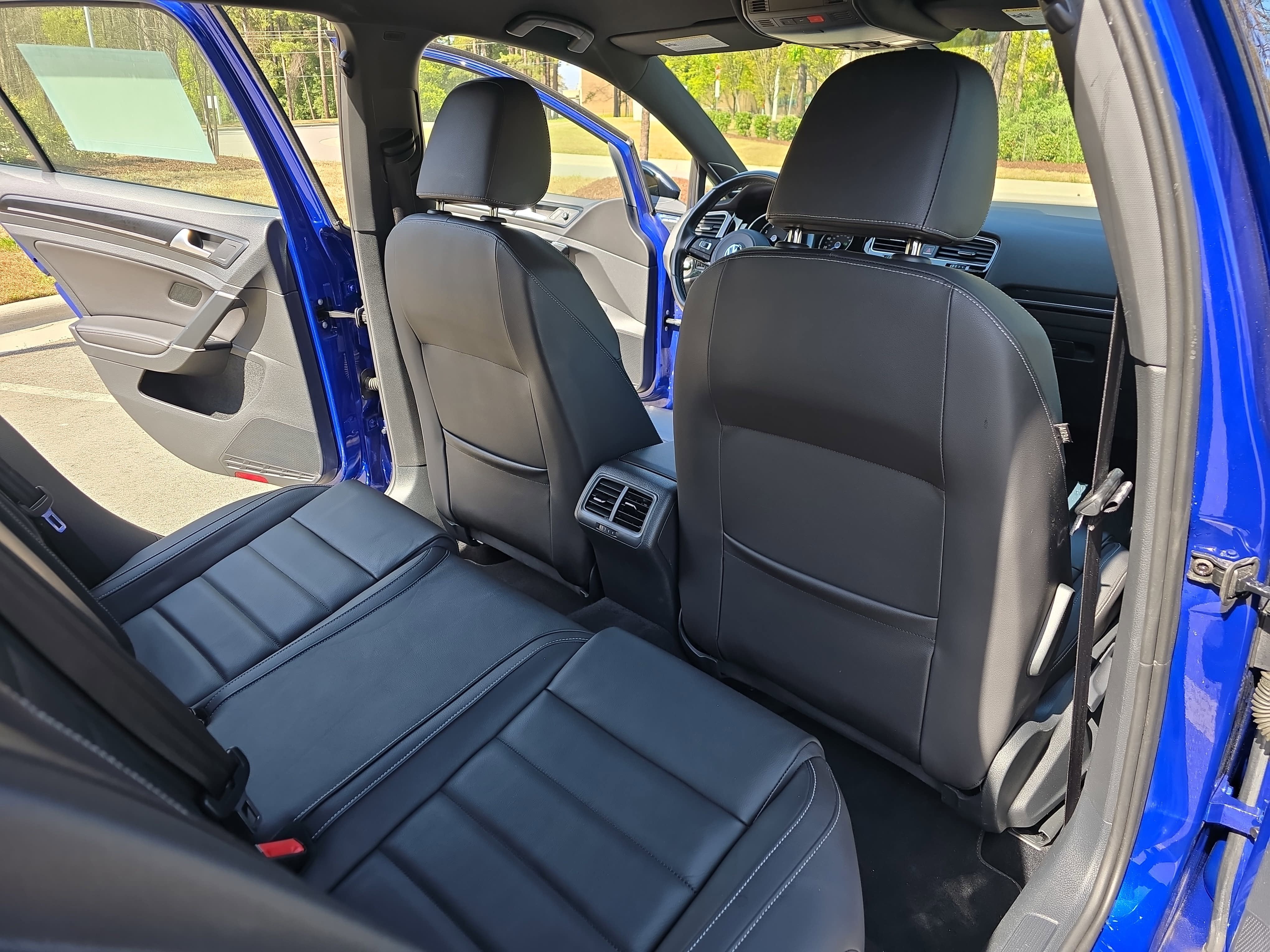 2015 Volkswagen Golf R R