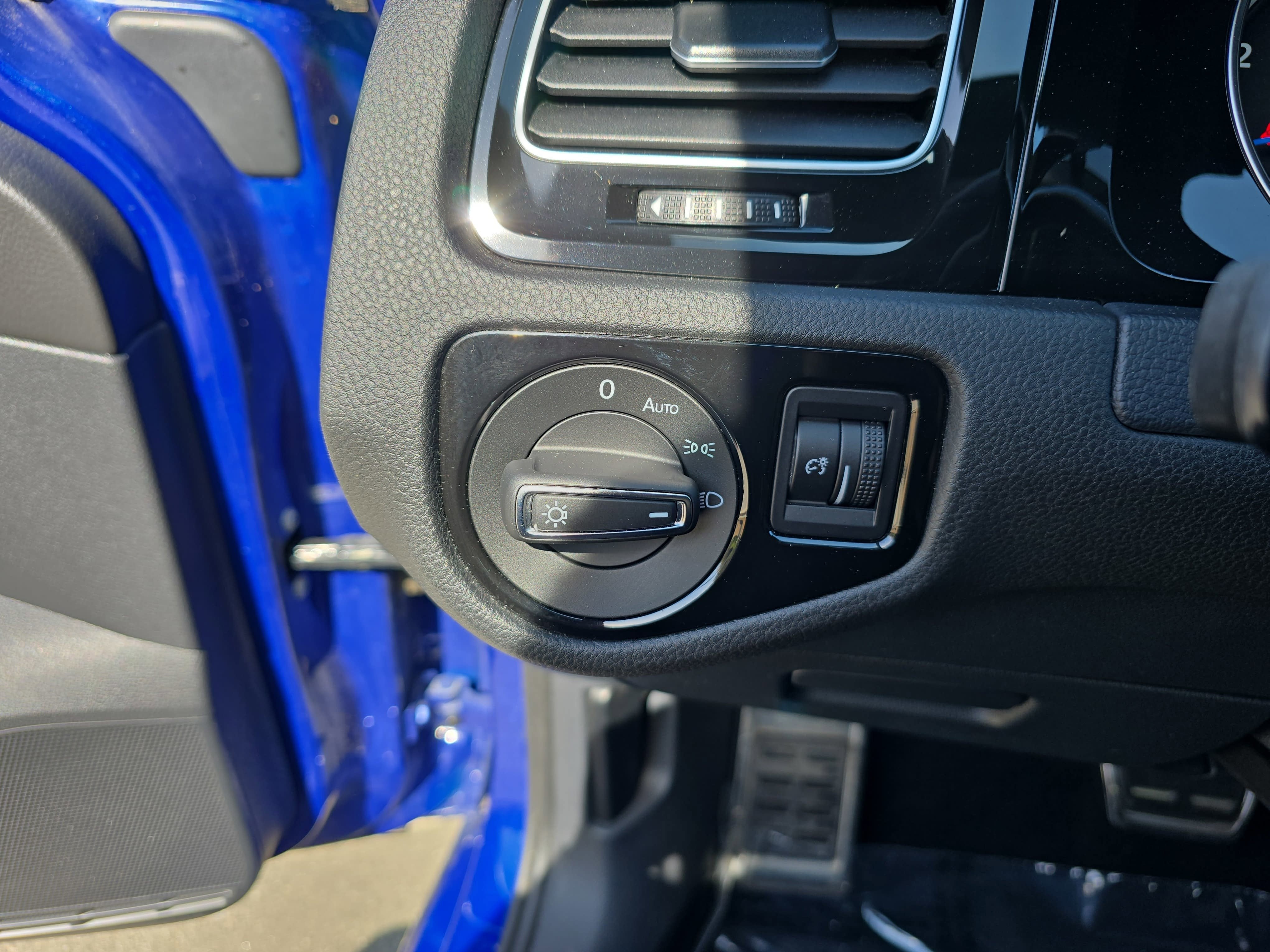 2015 Volkswagen Golf R R
