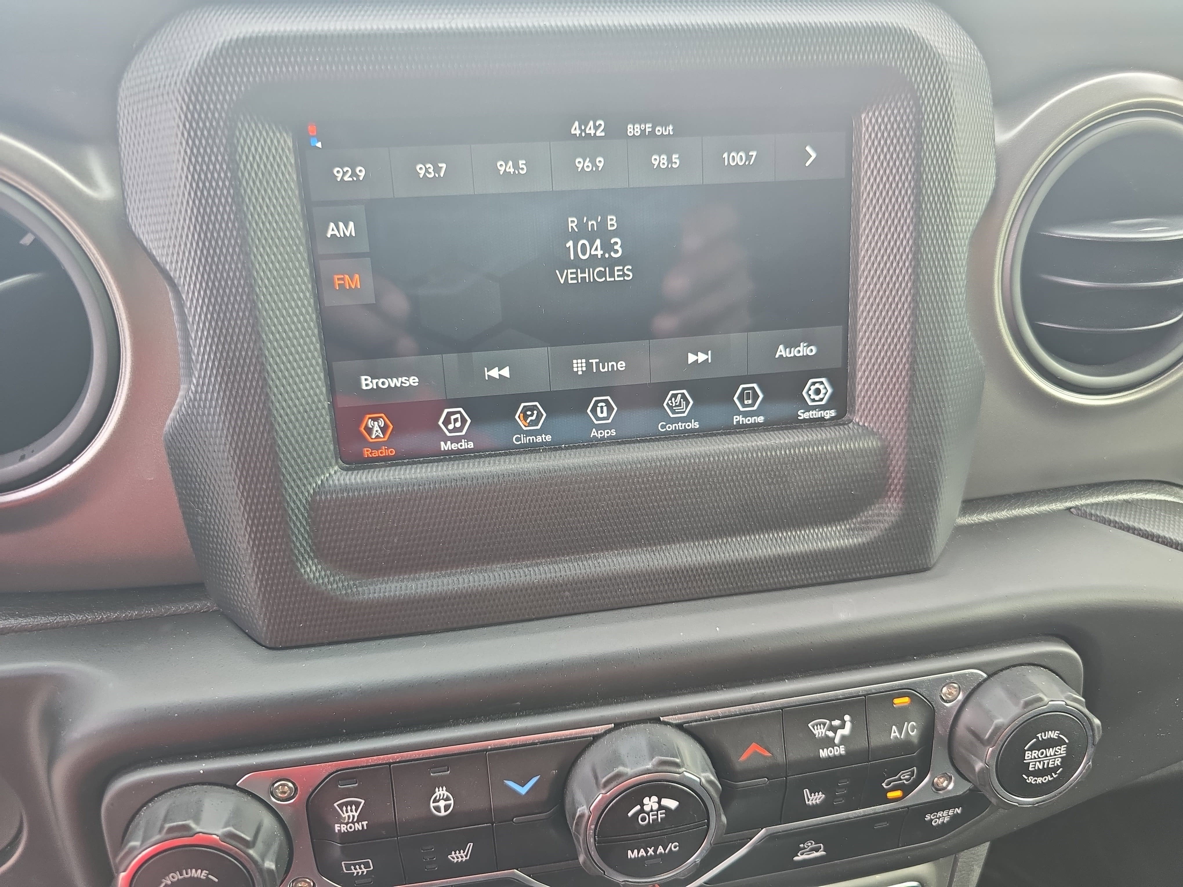2023 Jeep Wrangler Willys