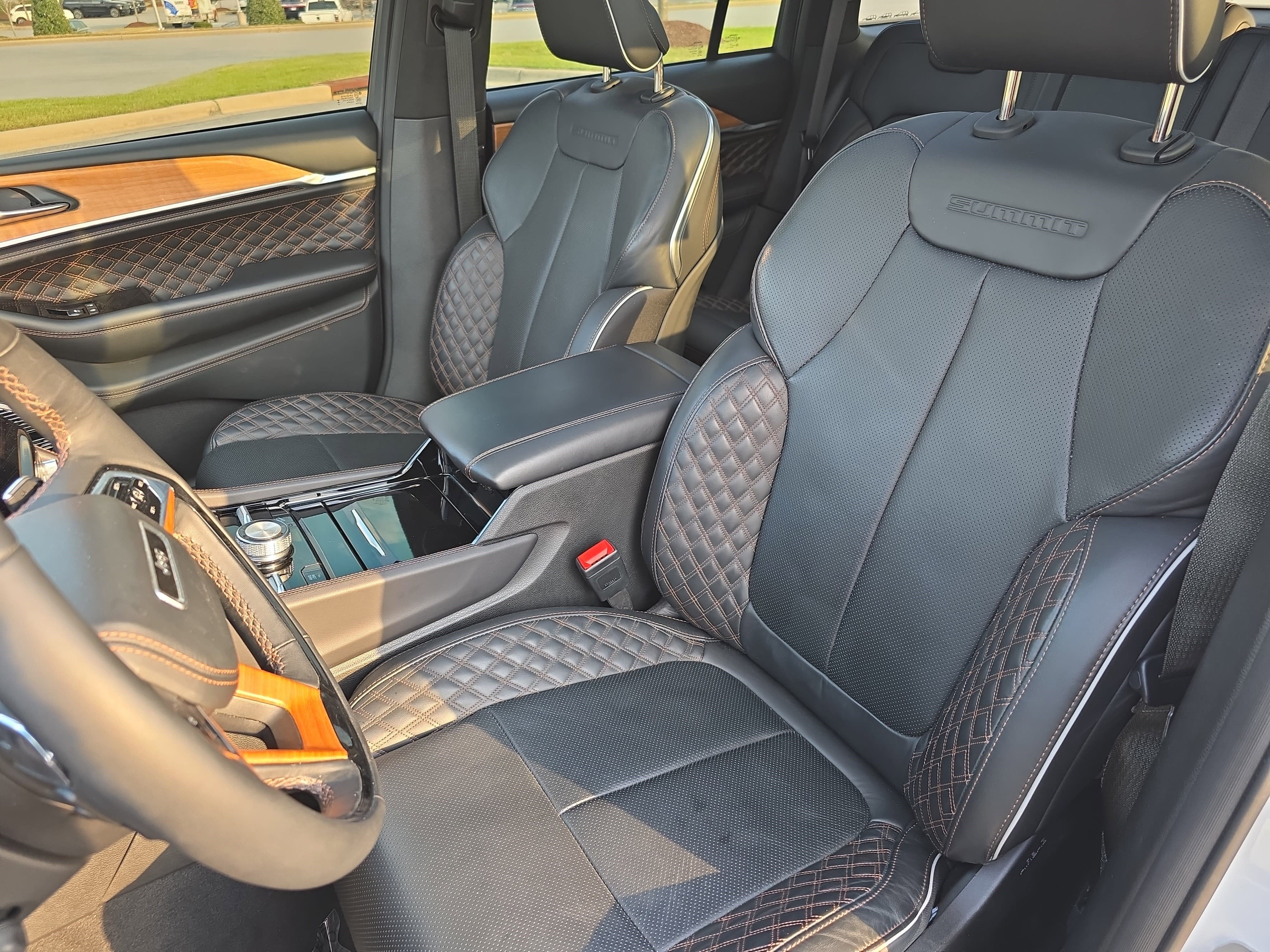 2024 Jeep Grand Cherokee Summit Reserve