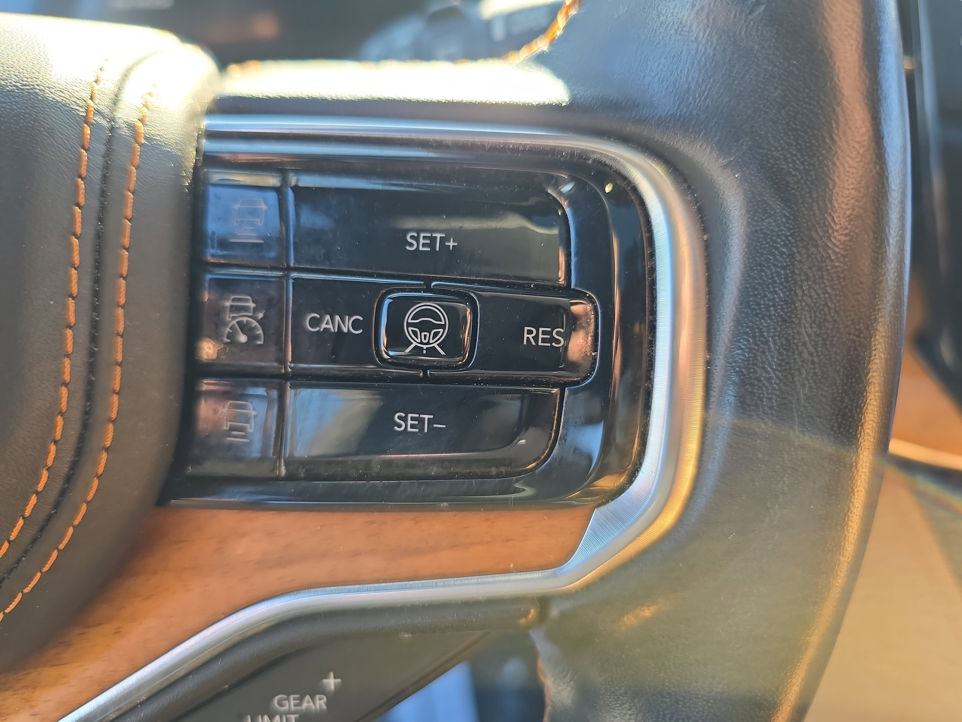 2022 Jeep Grand Wagoneer Series III