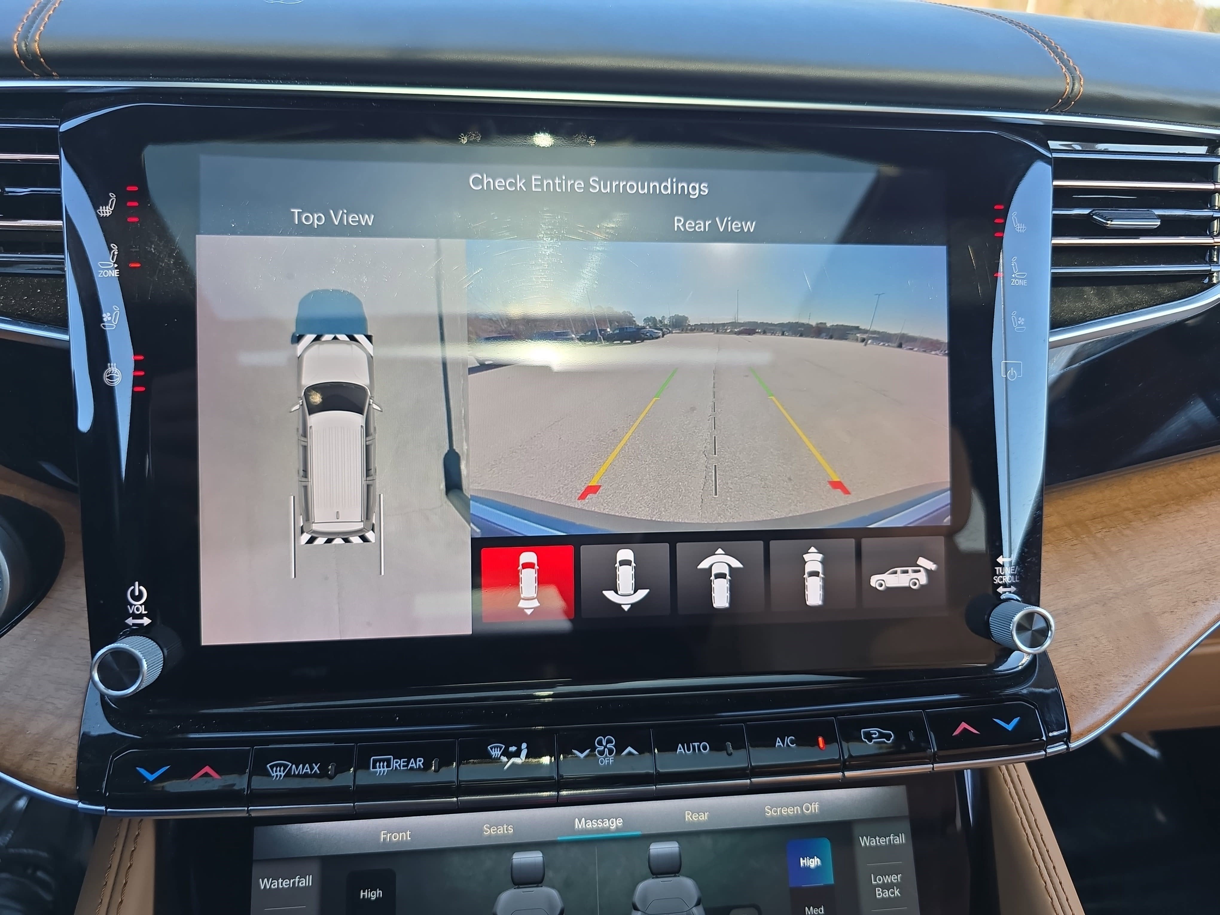 2022 Jeep Grand Wagoneer Series III