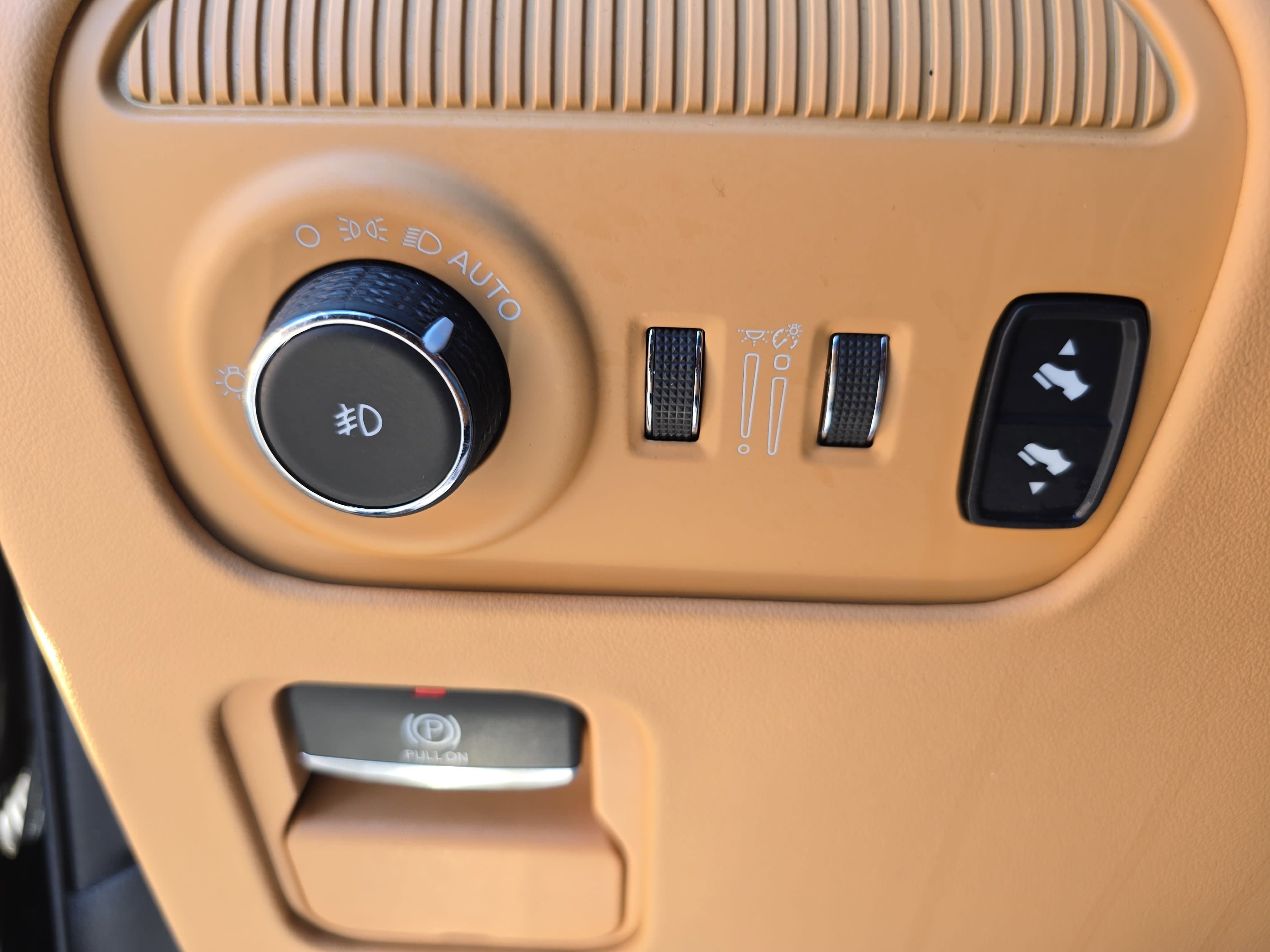 2022 Jeep Grand Wagoneer Series III