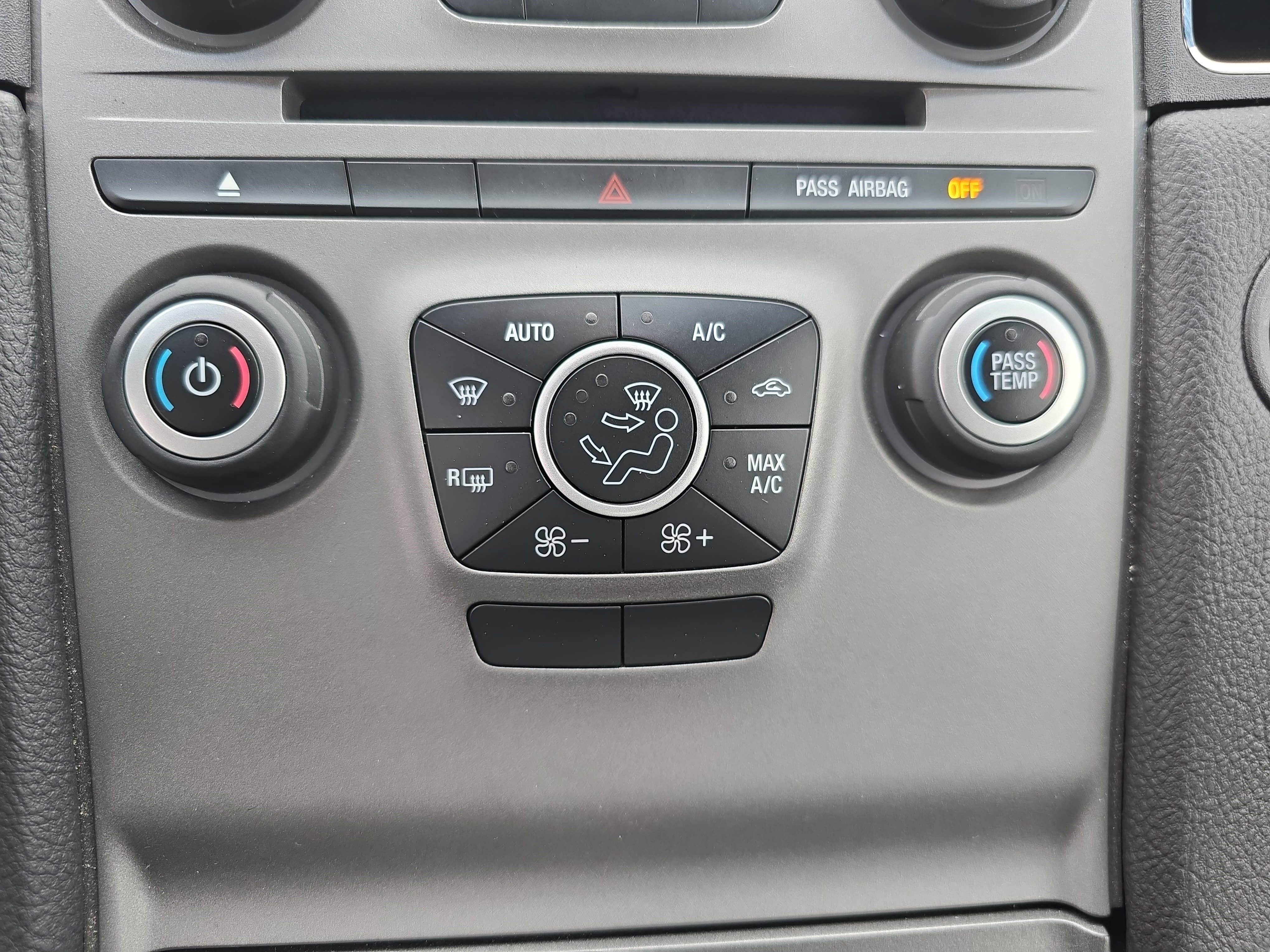 2016 Ford Taurus SEL