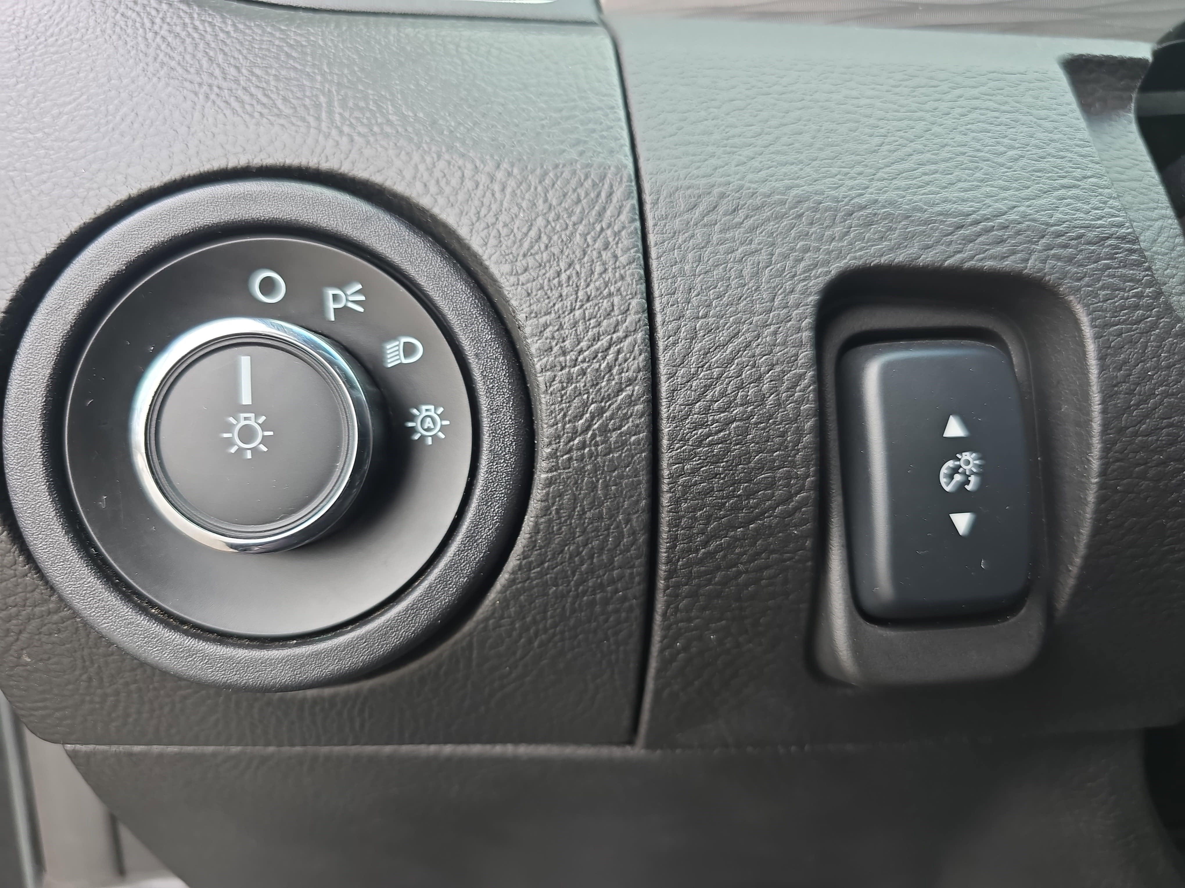 2016 Ford Taurus SEL