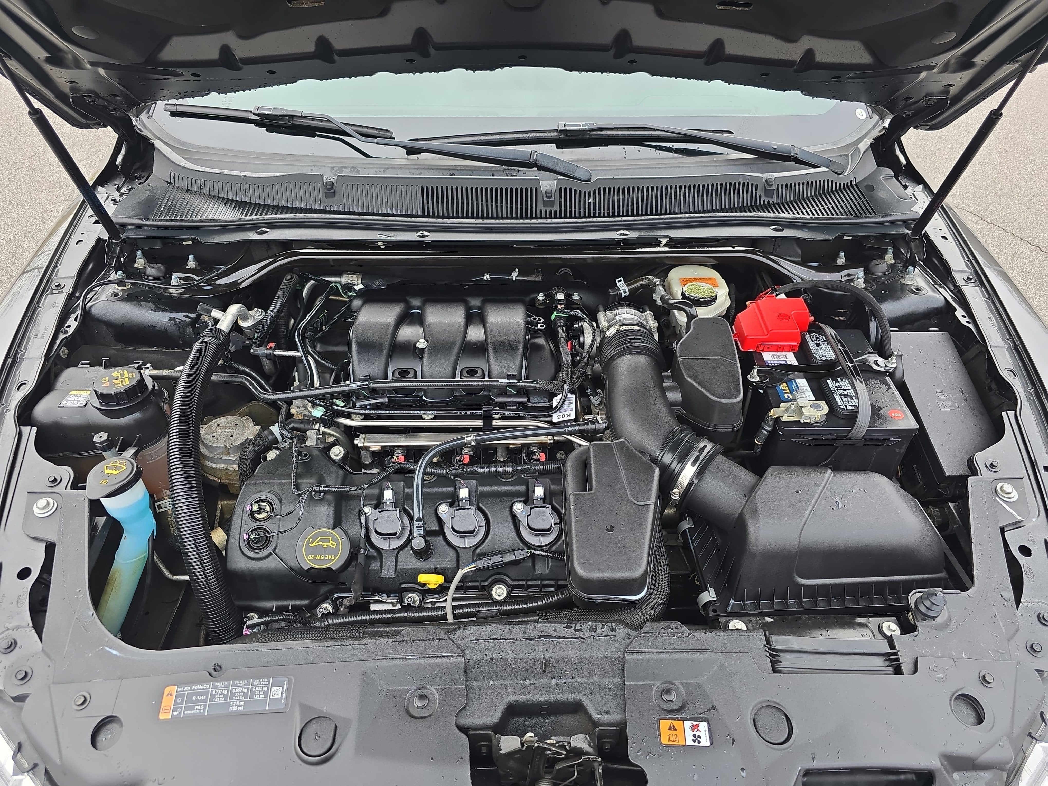 2016 Ford Taurus SEL